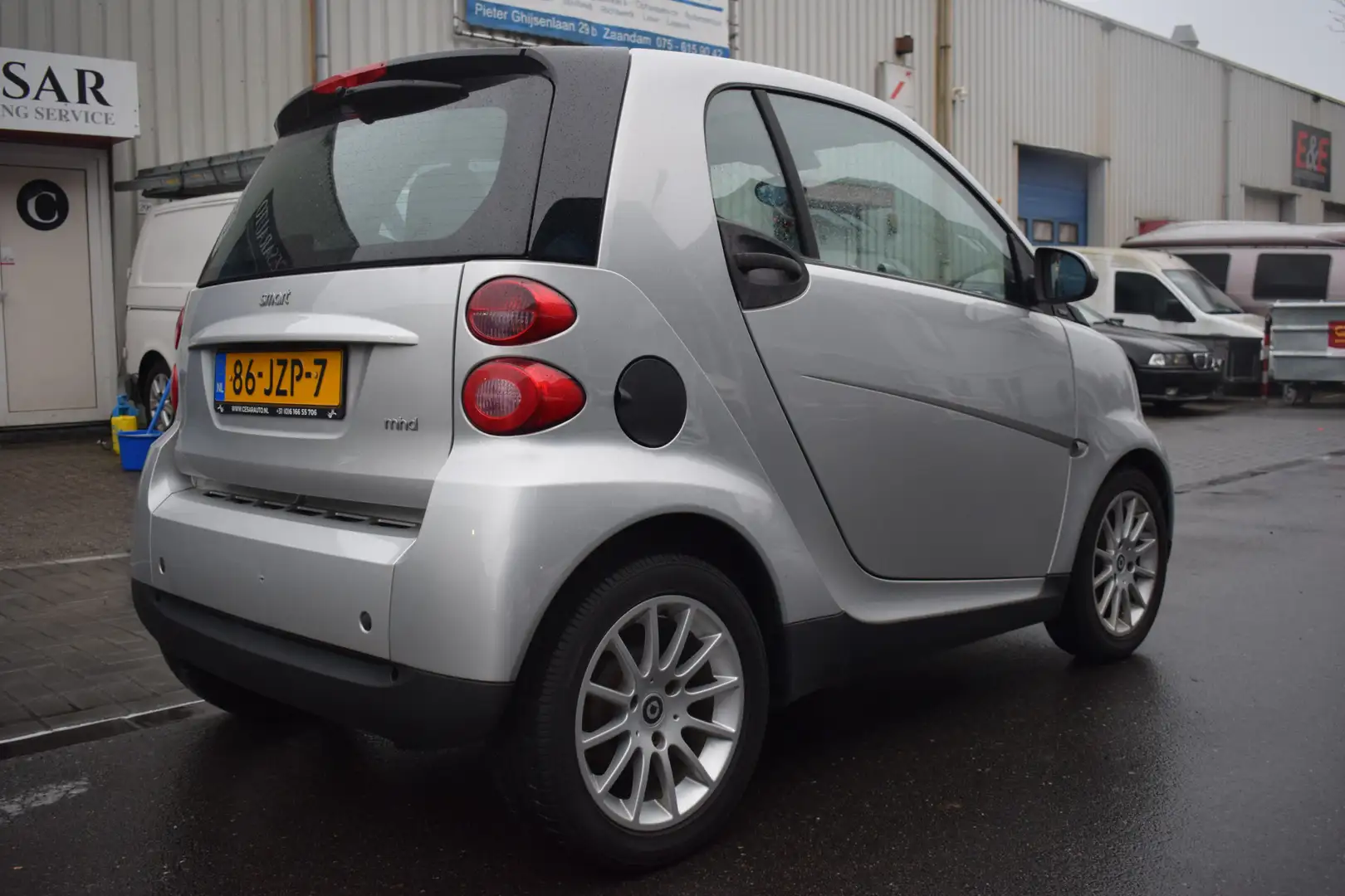 smart forTwo coupé 1.0 mhd Passion / 94 DKM / LEER Gris - 2