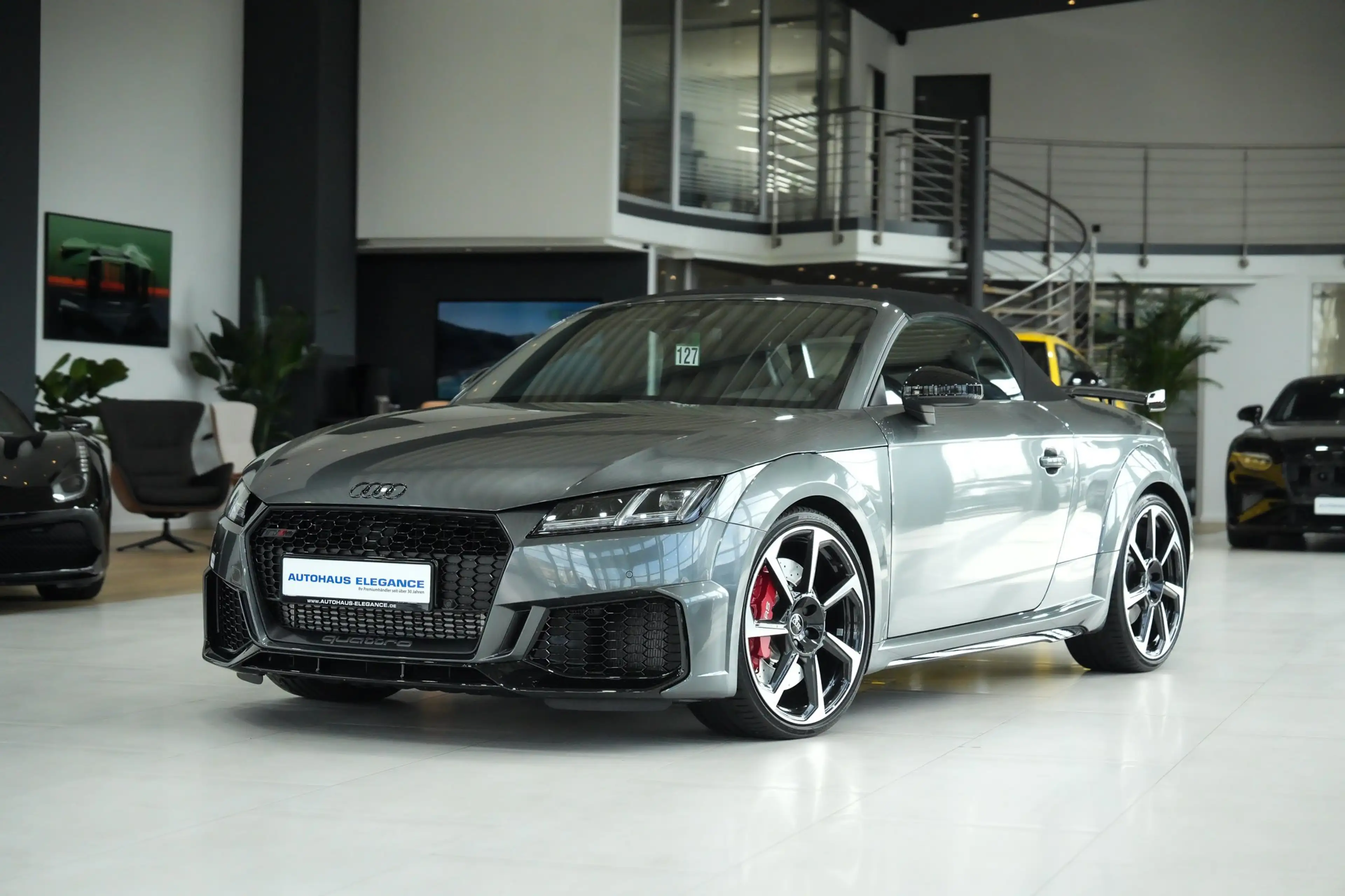 Audi TT RS quattro*RS-SPORTSITZE*RS-ABGAS*CARBON.INT*