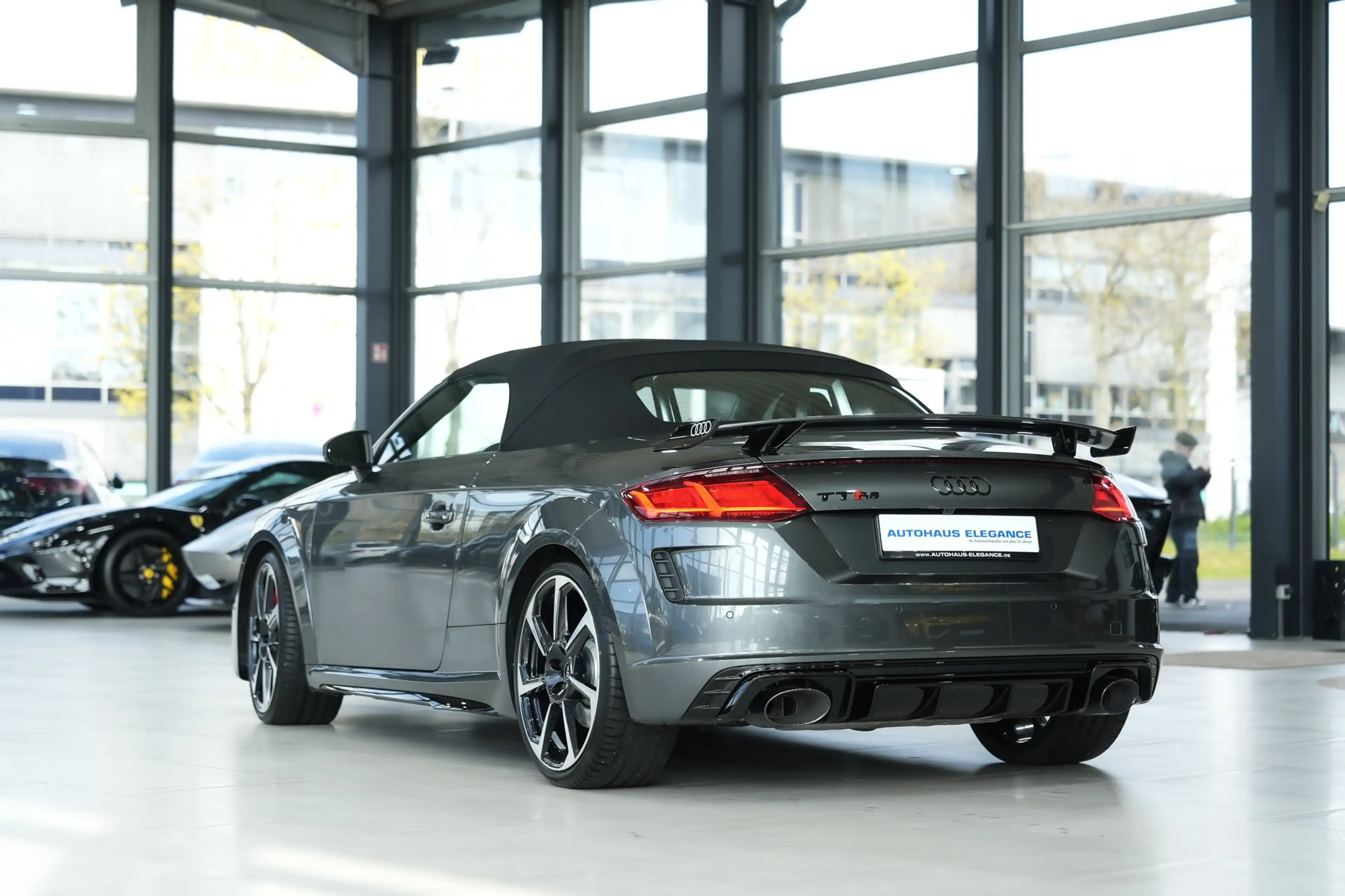 Audi TT RS quattro*RS-SPORTSITZE*RS-ABGAS*CARBON.INT* — photo 7
