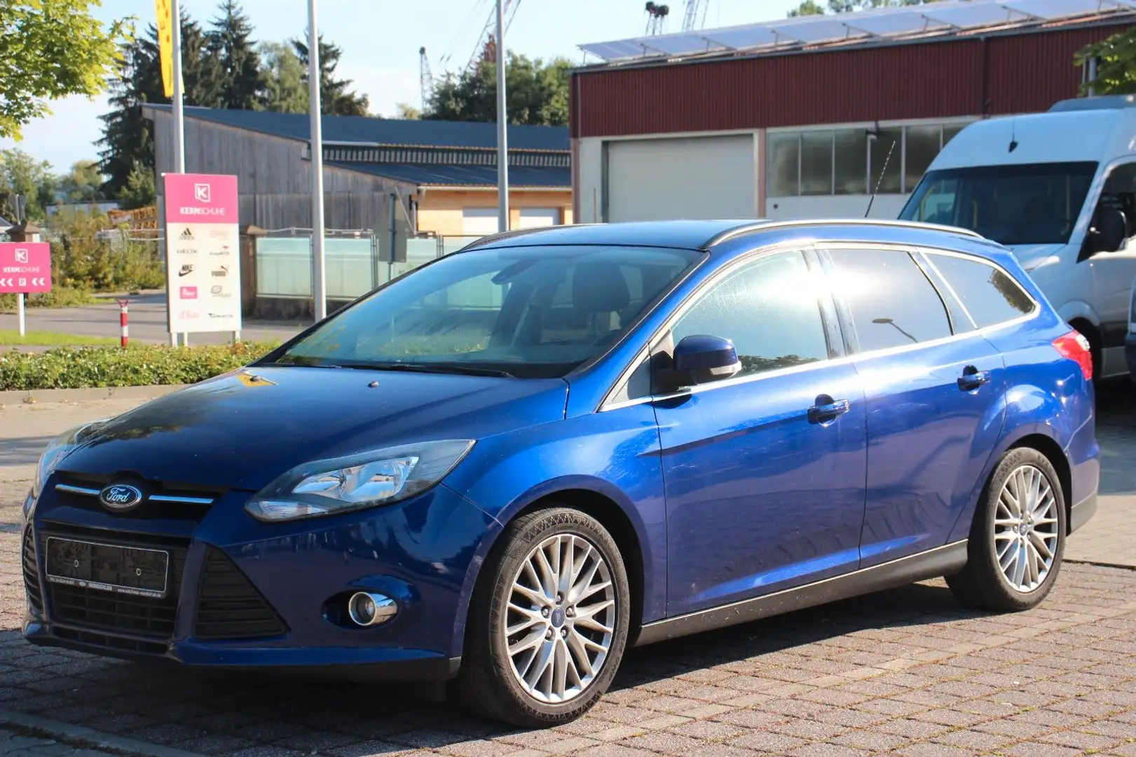 Ford Focus T 1.0 EB # Alu # Sitzhzg. # Motorsproblem Bleu - 1