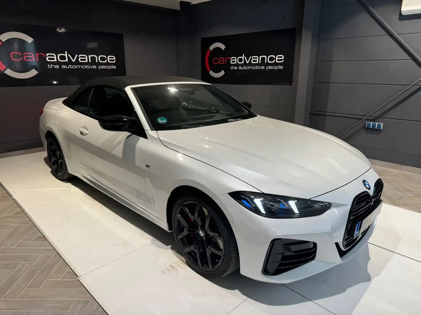 BMW 4 Cabrio M440 i xDrive Blanc - 2
