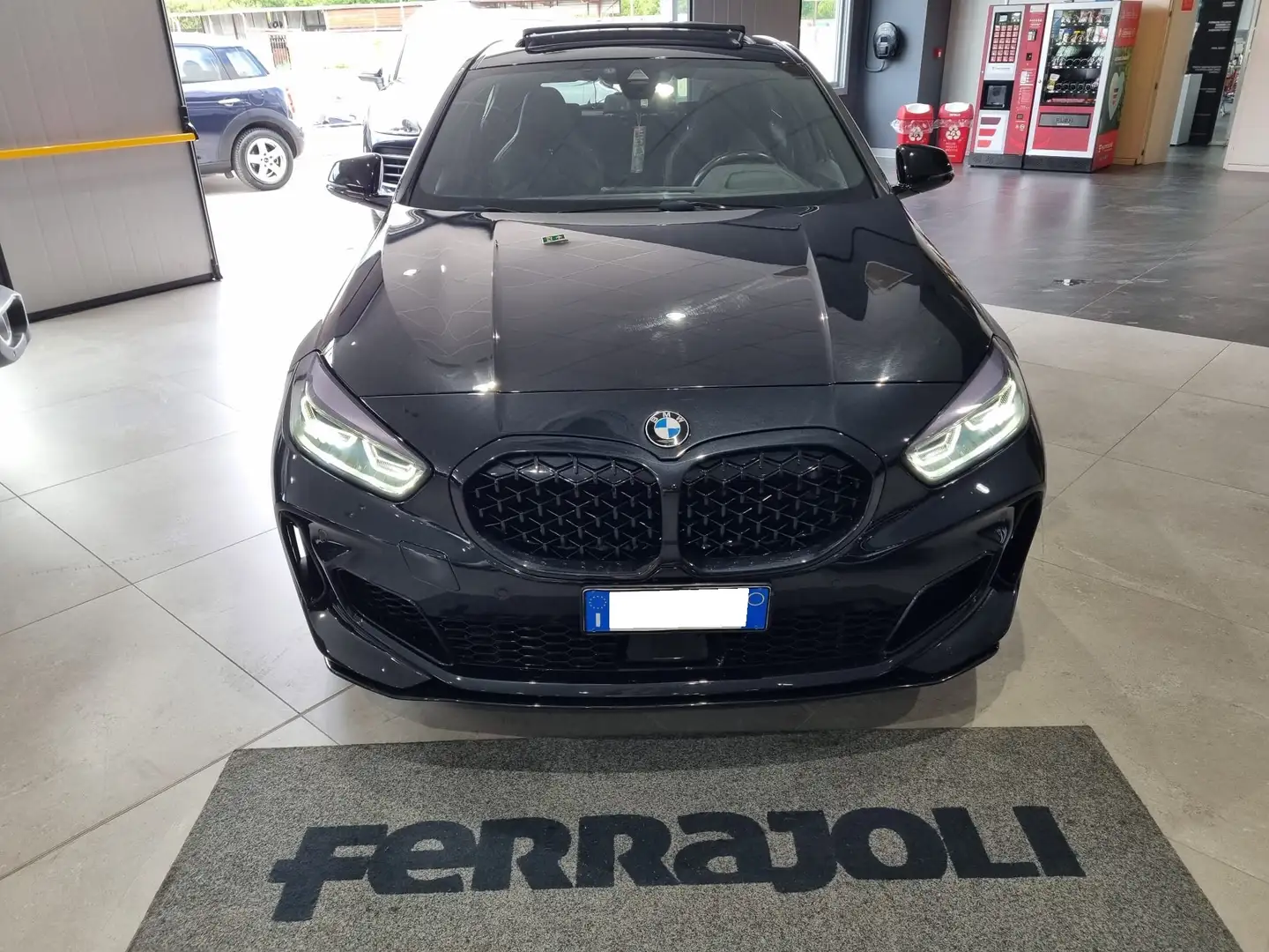 BMW 135 Serie 1 F40 M 135i xdrive auto Nero - 2
