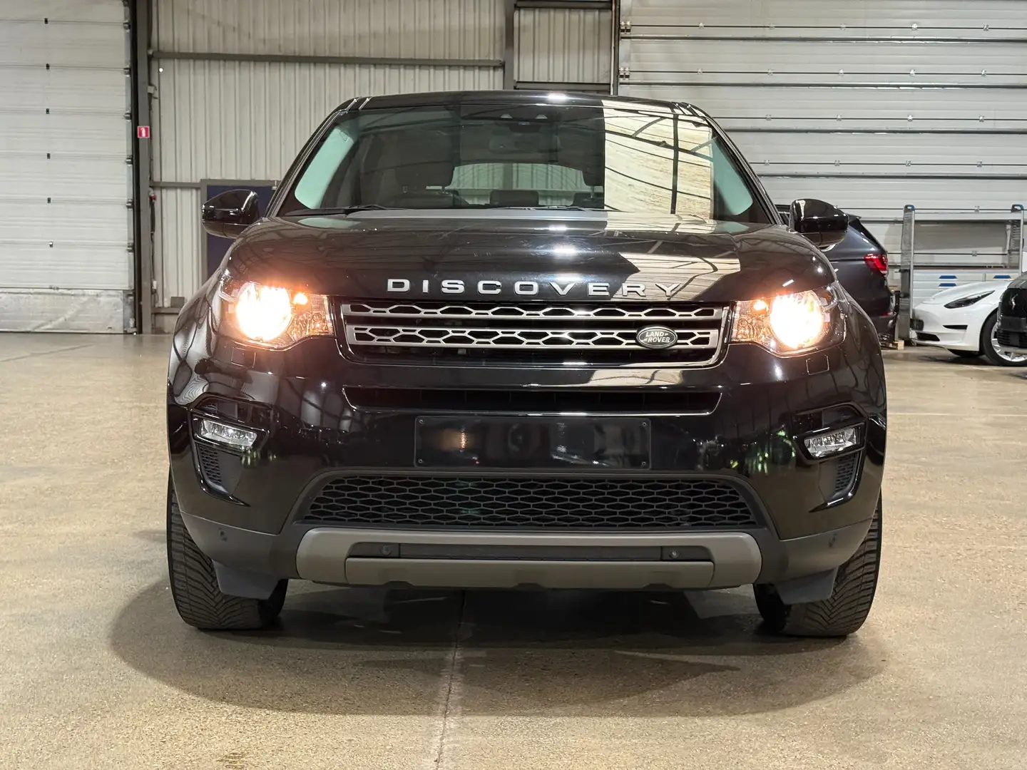 Land Rover Discovery Sport Discovery Sport D150 FWD Noir - 2