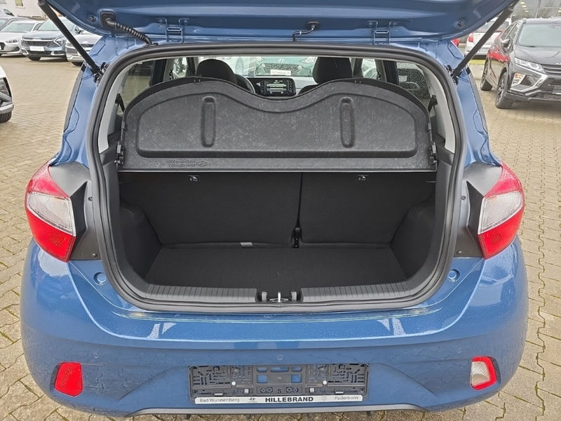 Hyundai i10 Premium 1.2 EU6e Navi Digitales Cockpit Apple CarP — photo 12