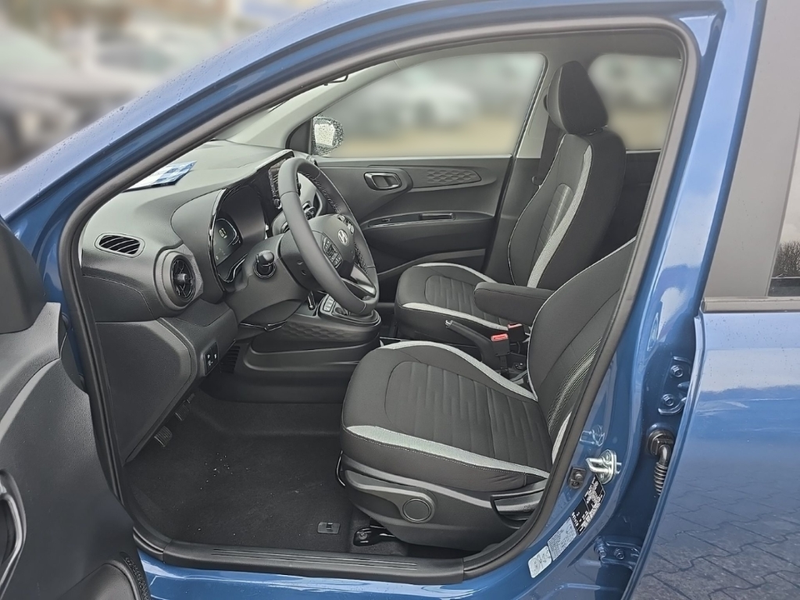 Hyundai i10 Premium 1.2 EU6e Navi Digitales Cockpit Apple CarP — photo 7