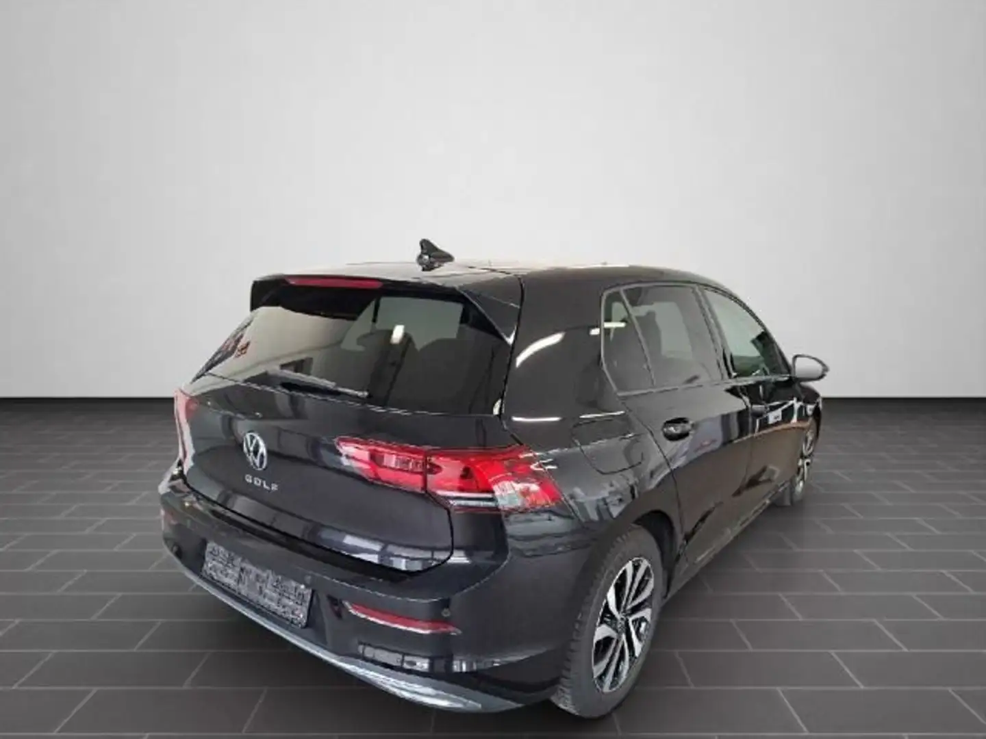 Volkswagen Golf VIII Life 2.0 TDI SCR 110 kW 7-Gang-DSG Schwarz - 2