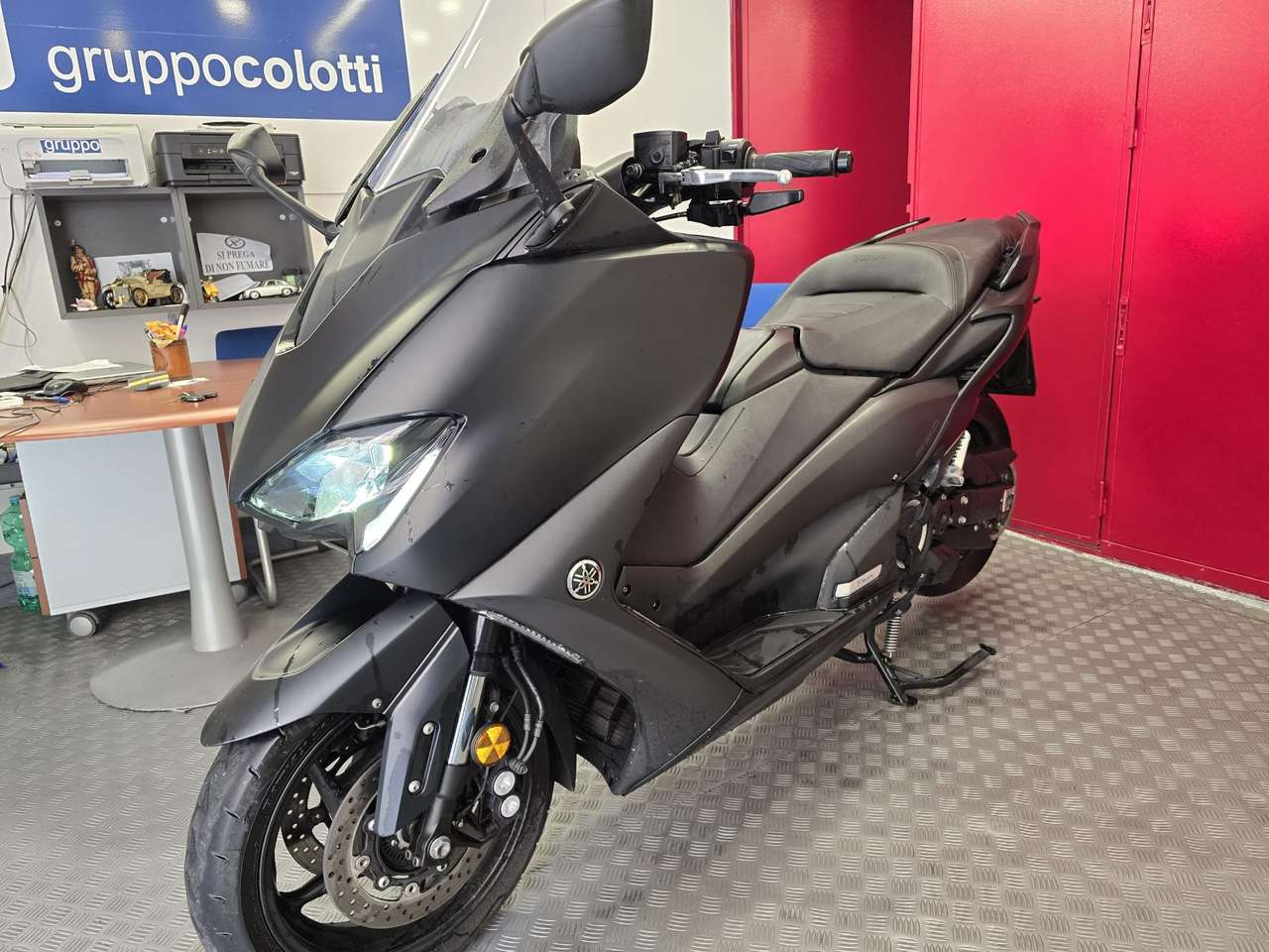 Yamaha TMAX 560 T-Max 560 SATINATO