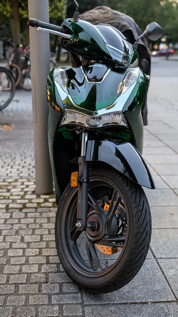 Honda SH 150i Zelená - 1
