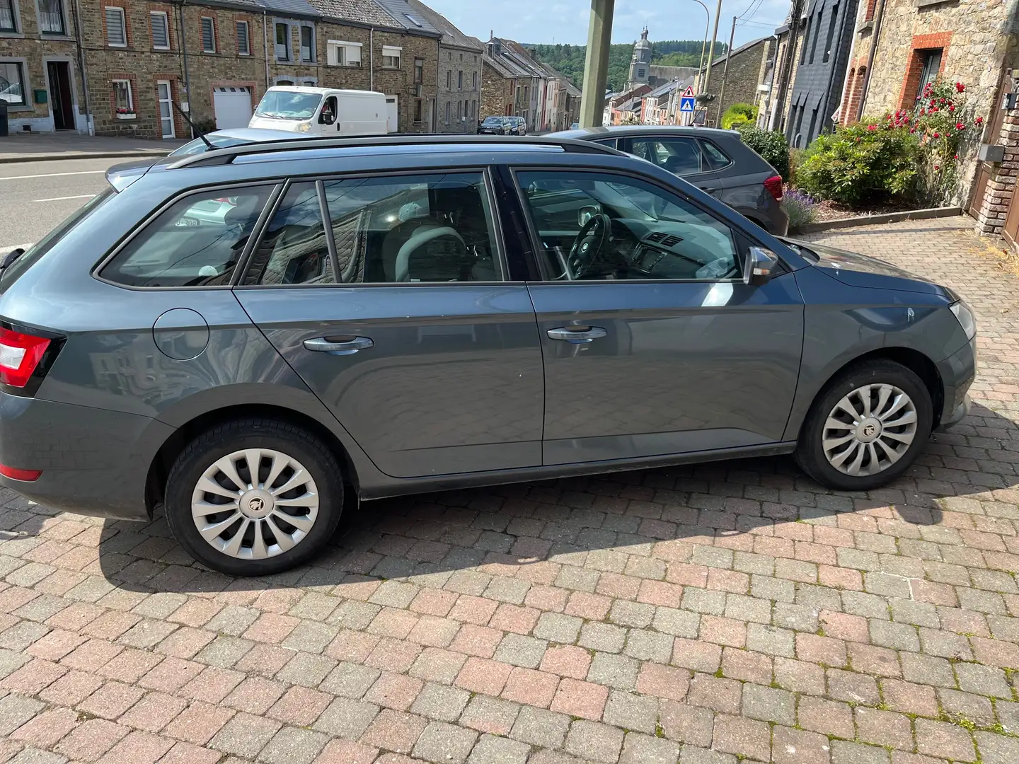 Skoda Fabia Fabia SW 1.0 TSI Ambition DSG Gris - 1