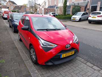 Aygo 1.0 VVT-i x-fun