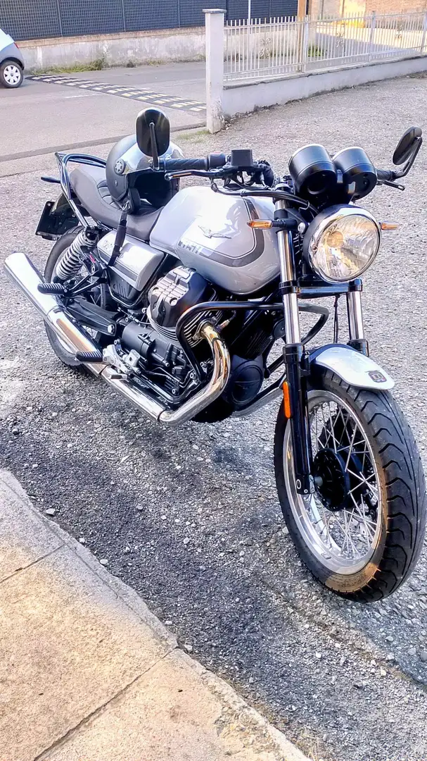 Moto Guzzi V 7 V7 850 special Gri - 2
