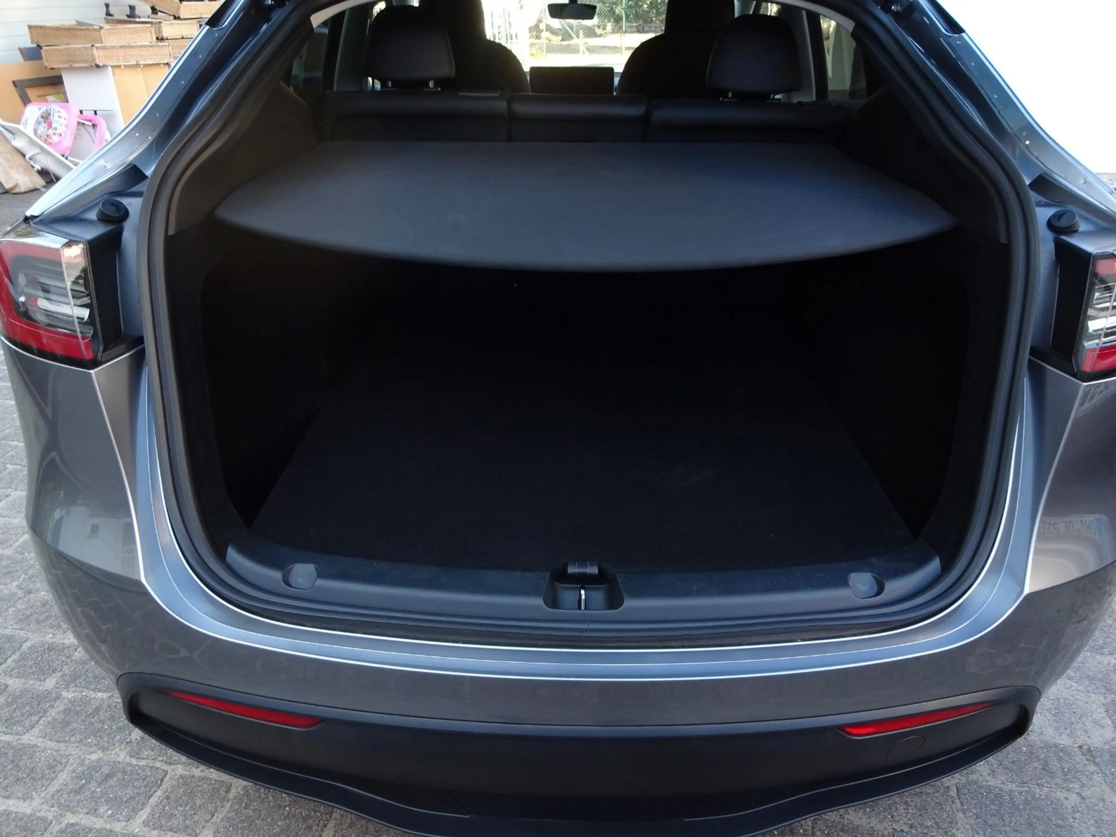 Tesla Model Y Performance Dual AWD, 8X21 Zoll,LED,VOLL — photo 11