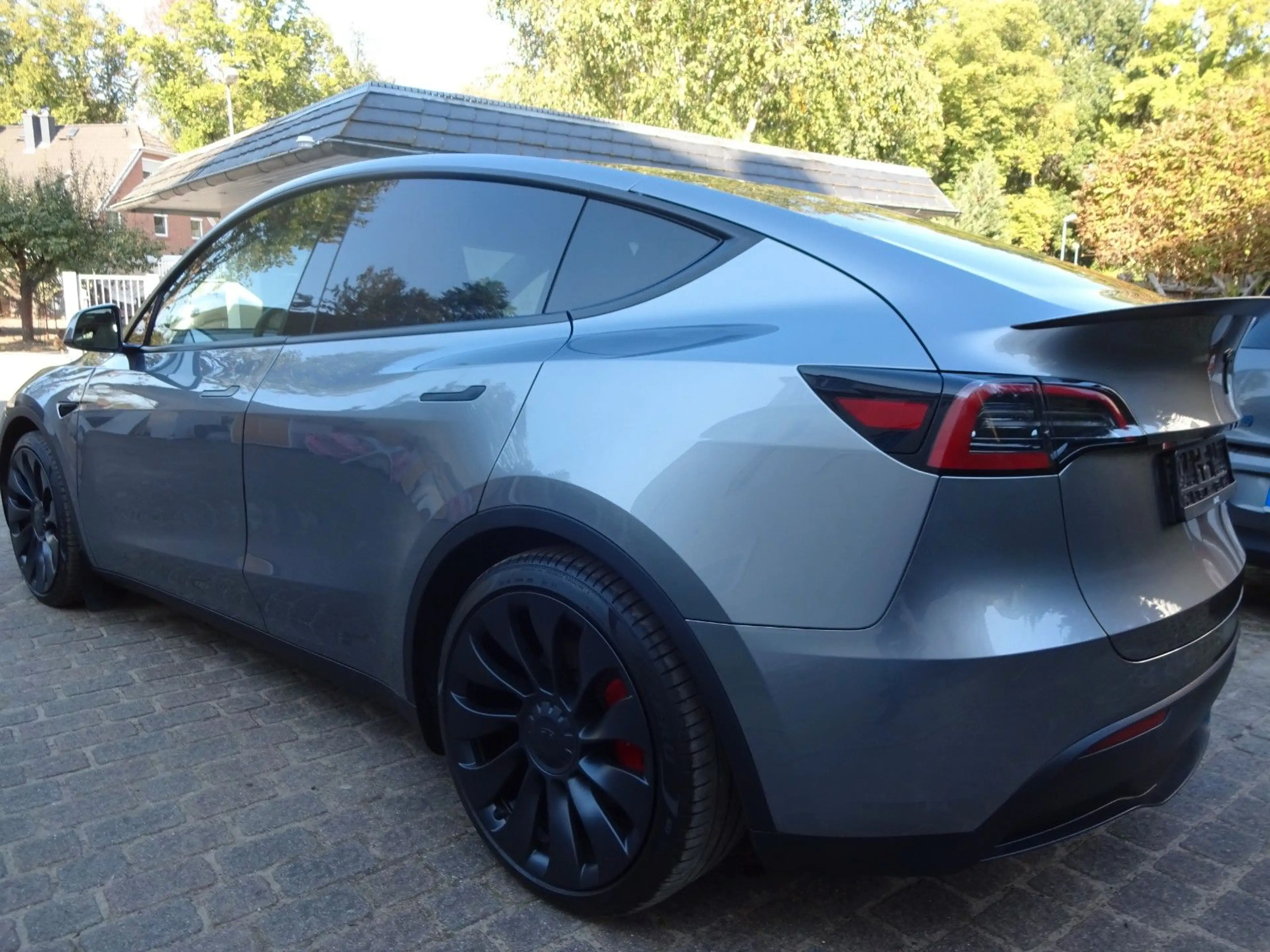 Tesla Model Y Performance Dual AWD, 8X21 Zoll,LED,VOLL — photo 6