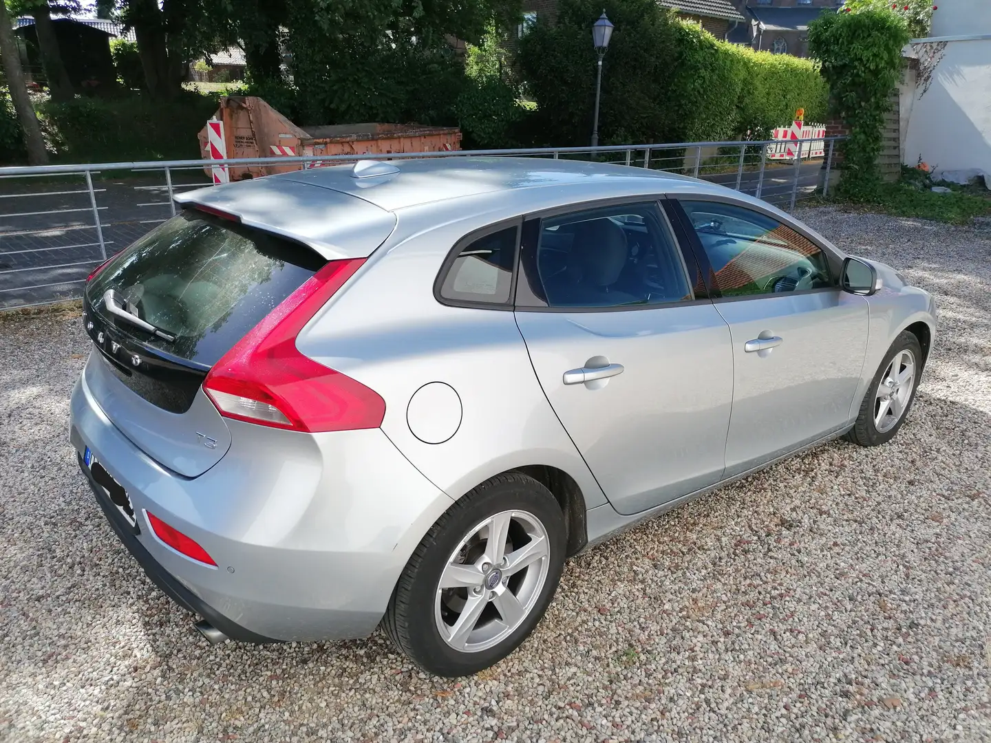 Volvo V40 V40 T3 Silber - 2