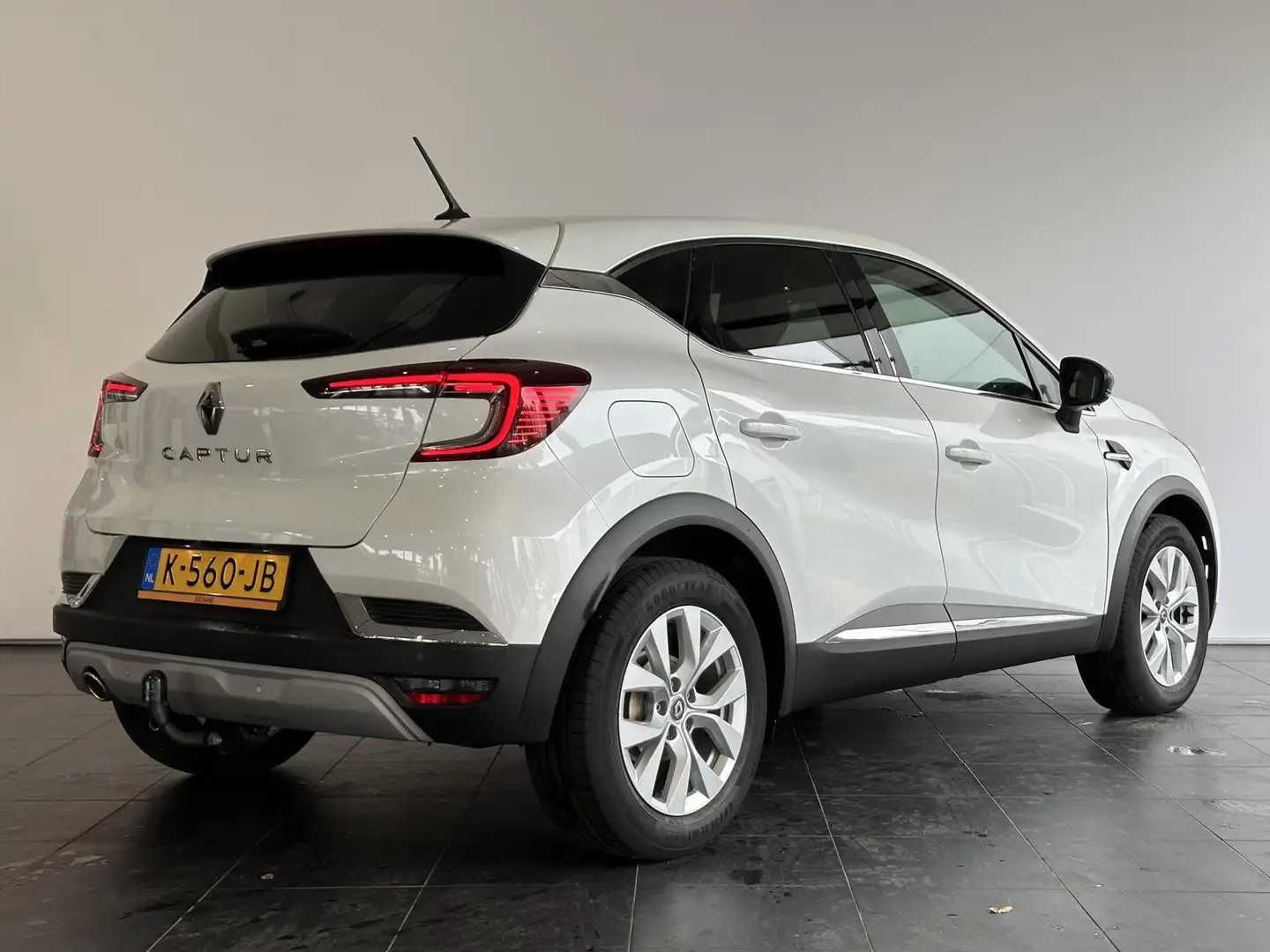 Renault Captur 1.0 TCe 90 Intens NAVIGATIE | TREKHAAK | ACHTERUIT Wit - 2