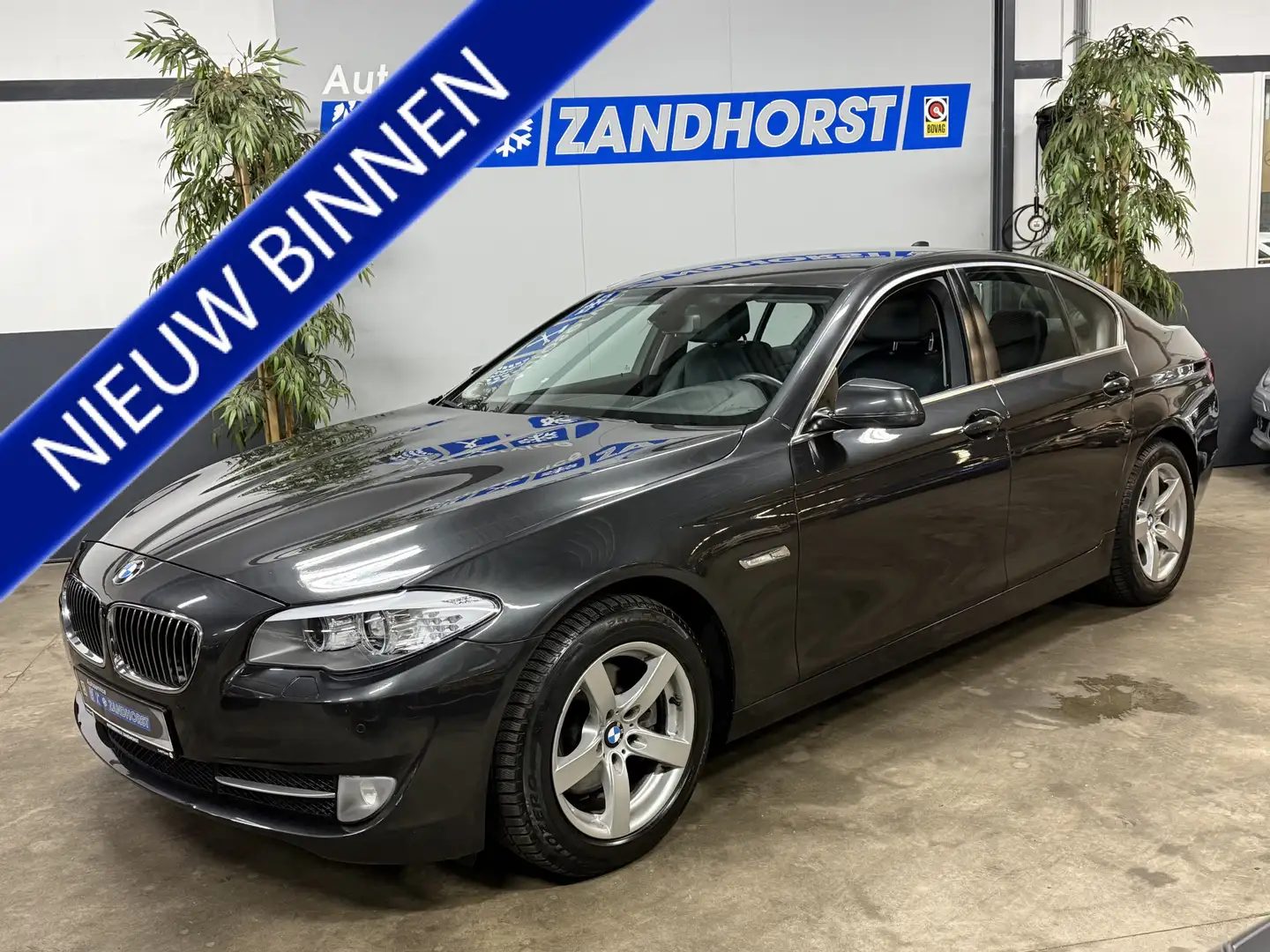 BMW 520 5-serie 520i High Executive // Autom. // Leer // S Grau - 1