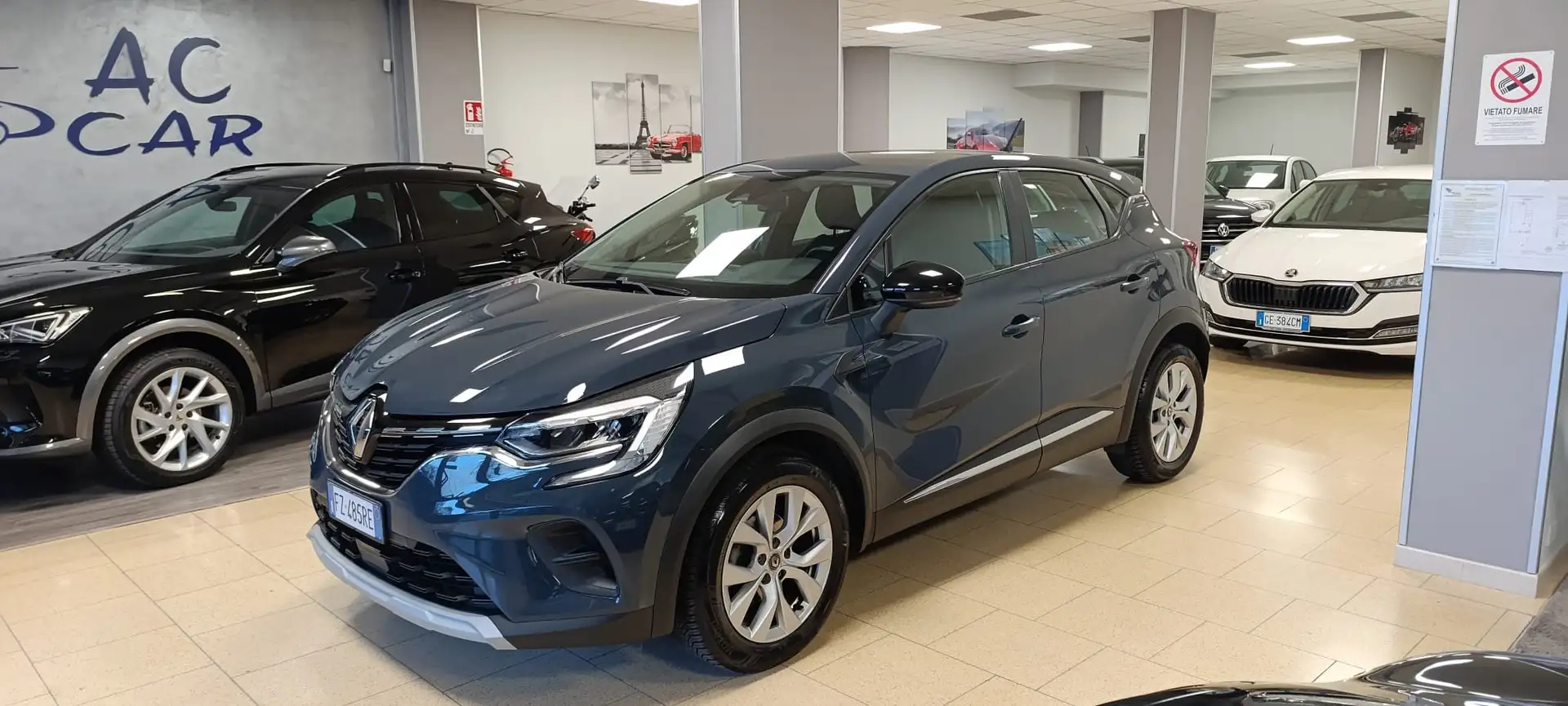 Renault Captur Captur 1.5 blue dci Zen 115cv Grigio - 1
