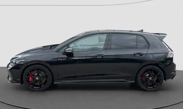Volkswagen Golf view 9