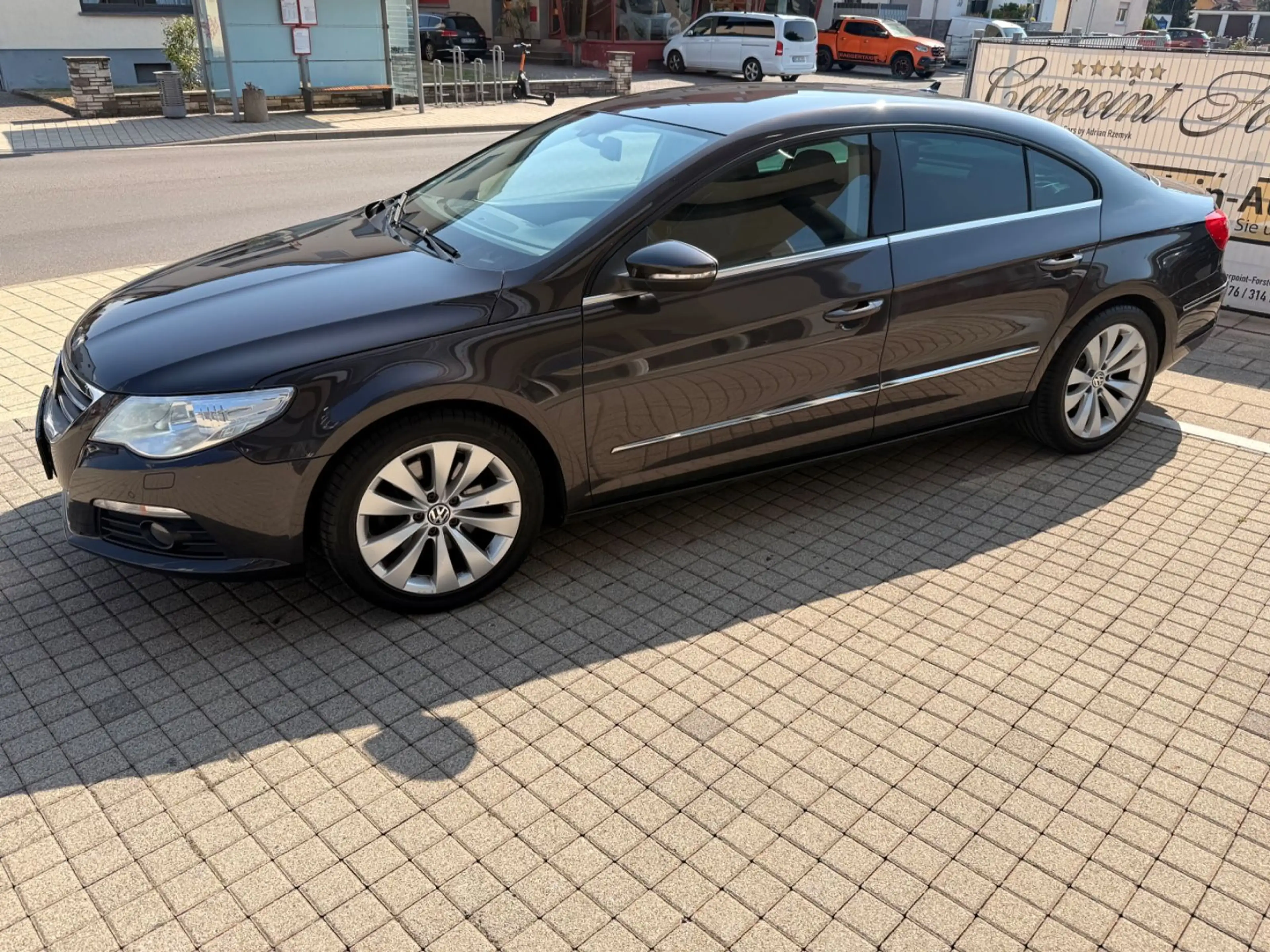 Volkswagen Passat CC MOTOR ÜBERHOLT, NAVI, Tüv 03.2028 — photo 9