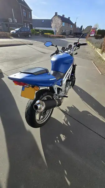 Hyosung Comet 650 - foto 3