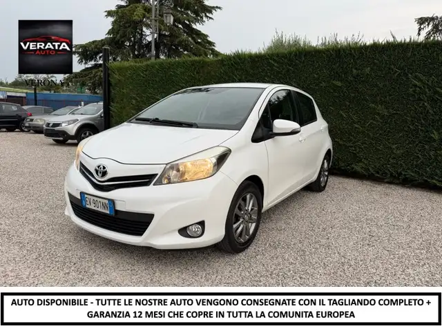 Toyota Yaris Yaris III 5p 1.0 Active