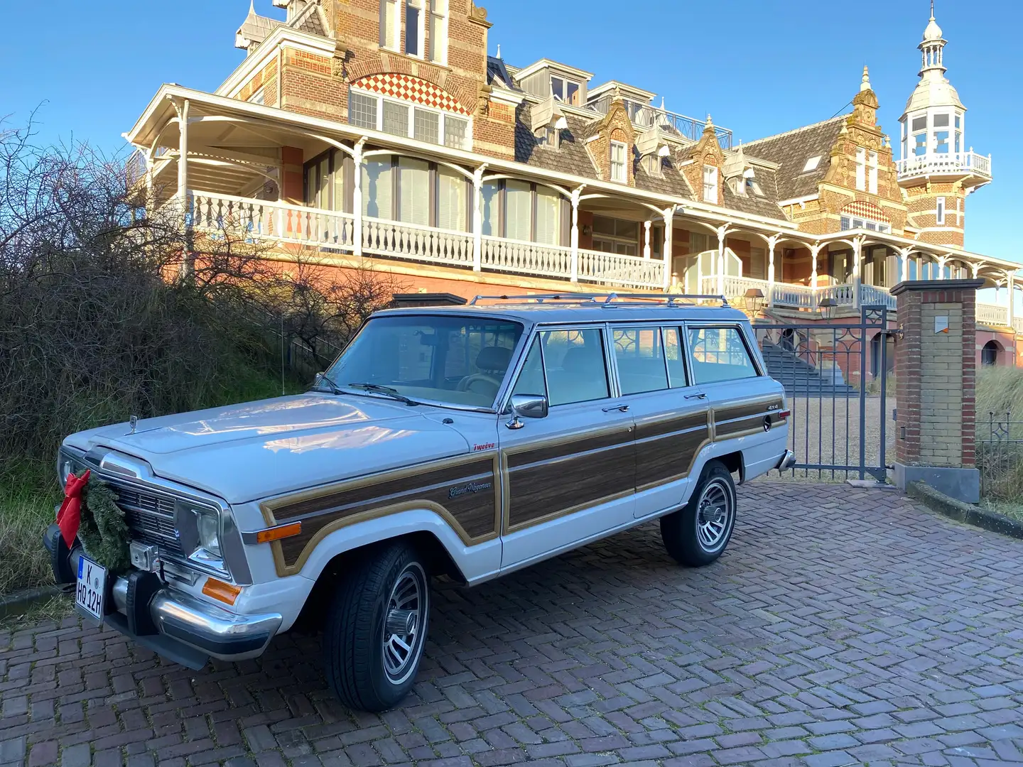 Jeep Wagoneer Grand Wagoneer *by Wagonmaster* Weiß - 1