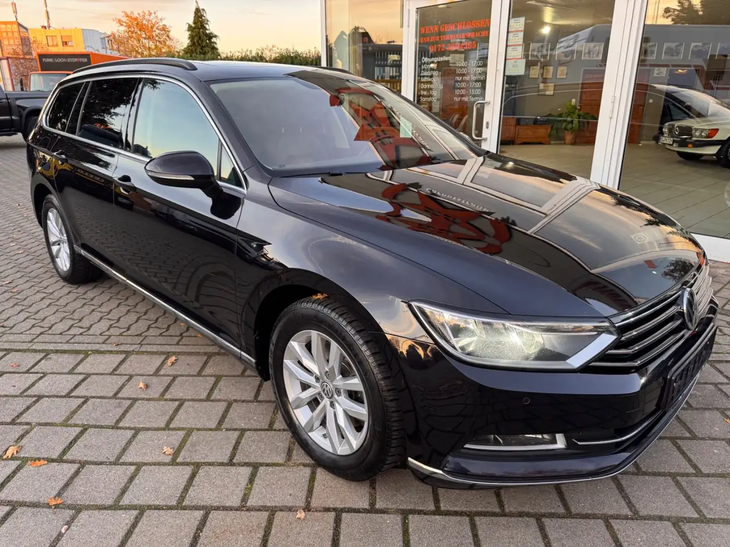 Volkswagen Passat Variant Comfortline ,Leder,Panorama,ACC Noir - 2