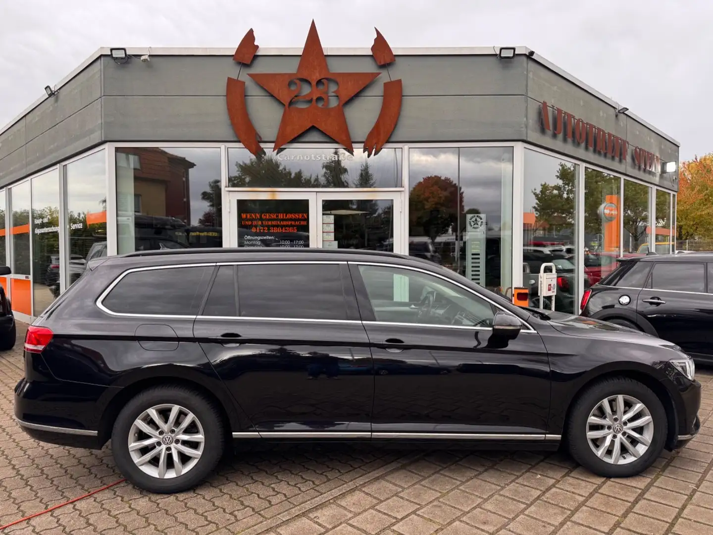 Volkswagen Passat Variant Comfortline ,Leder,Panorama,ACC Zwart - 1