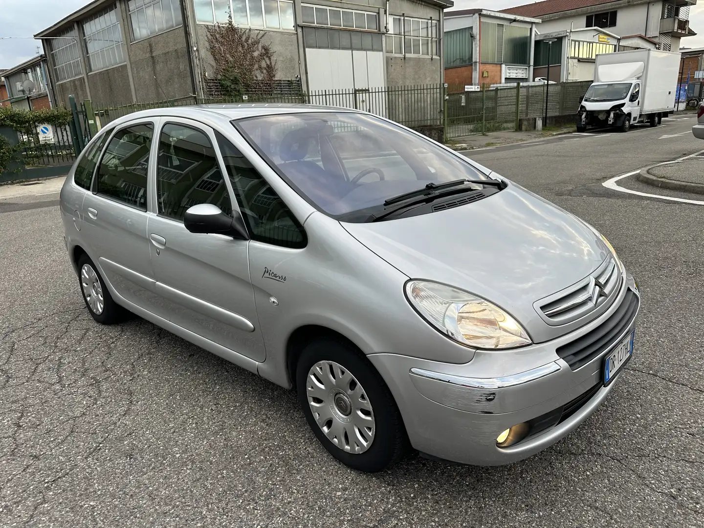 Citroen Xsara Picasso 1.6 benzina, 80kw, 162.000km, 2008, Euro 4 benzina Argento - 2