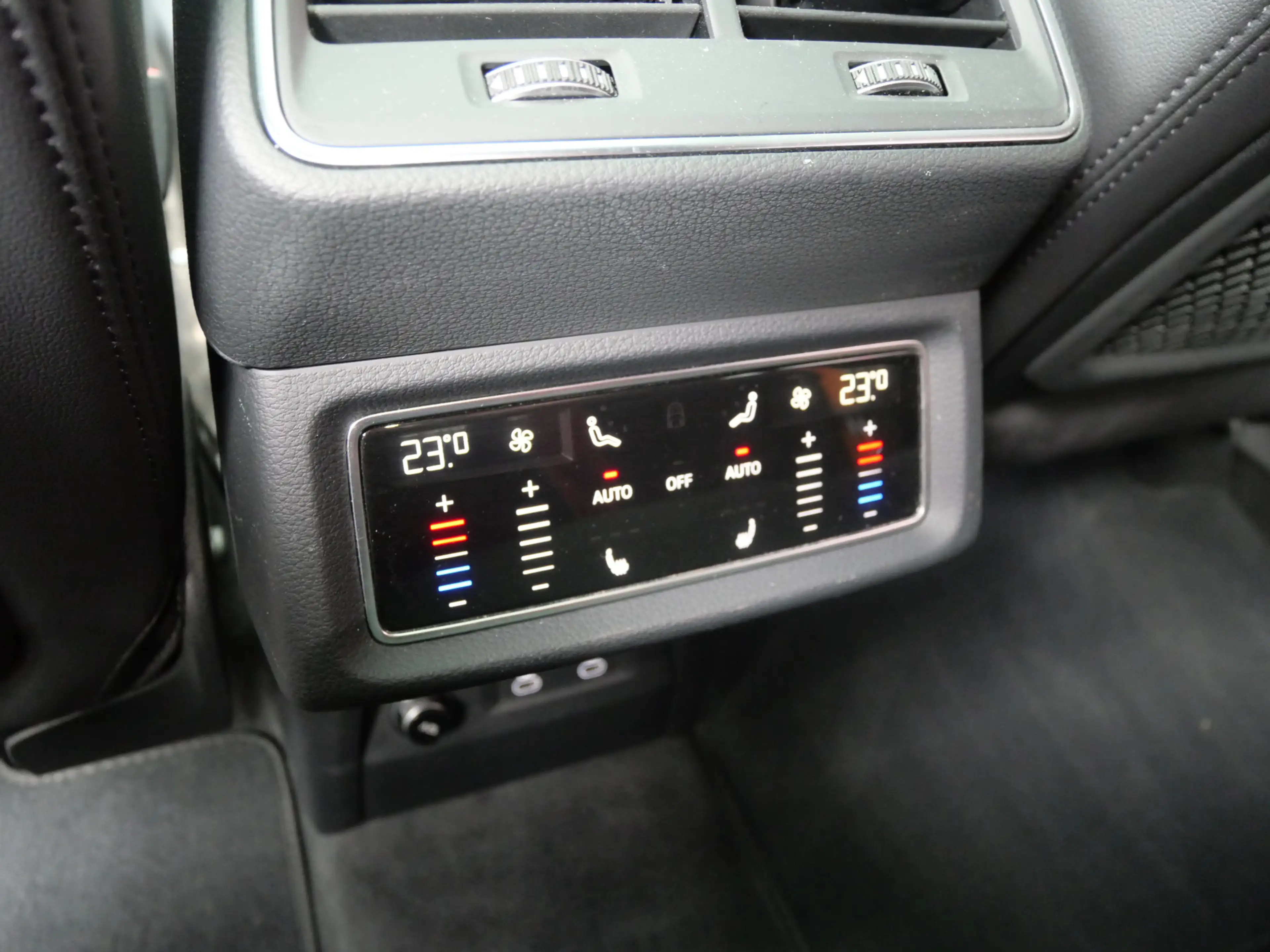 Audi e-tron Sportback 55 QUATTRO S-EDITION 95 kWh | COMPETITIO — photo 17