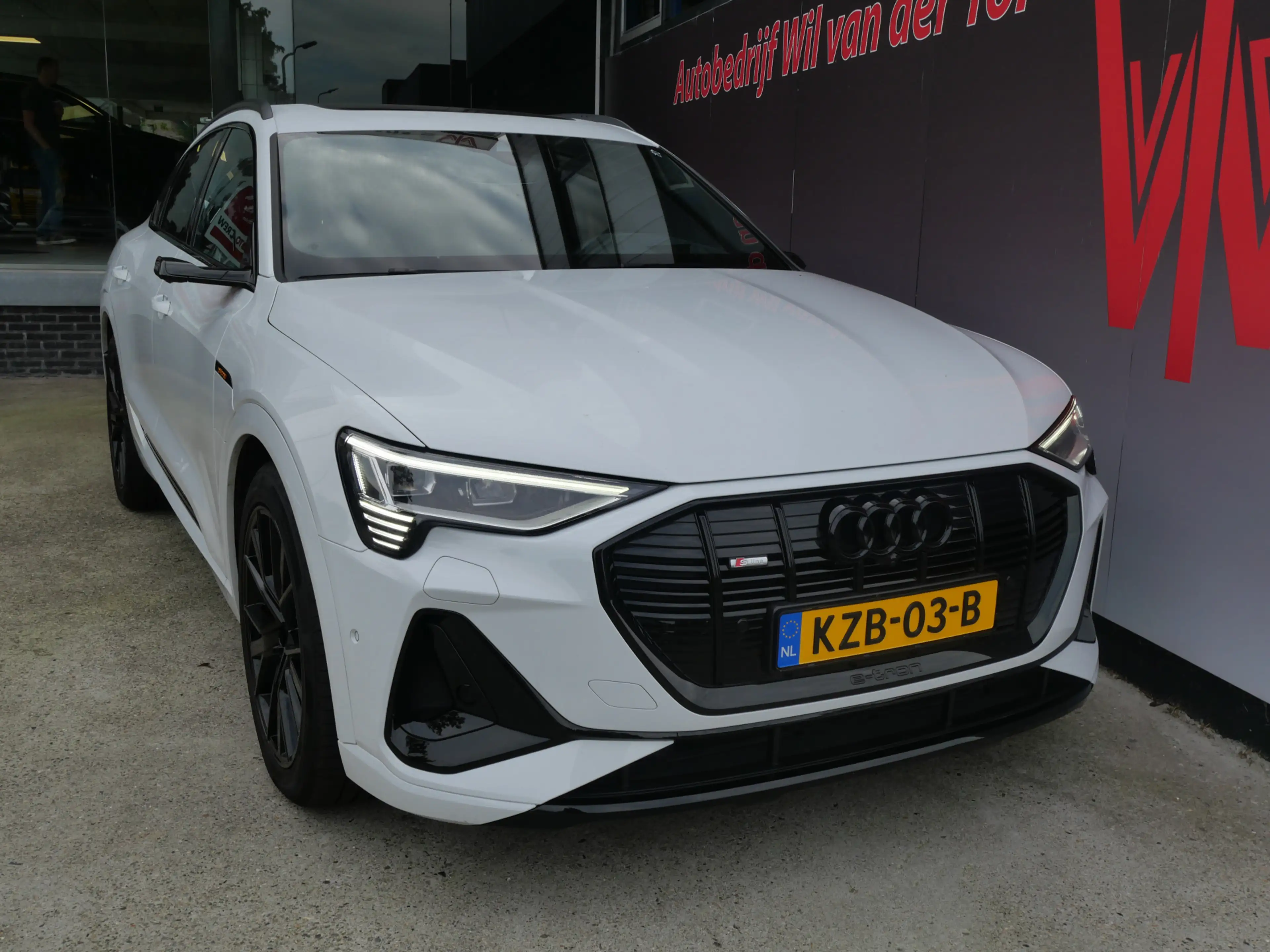 Audi e-tron Sportback 55 QUATTRO S-EDITION 95 kWh | COMPETITIO — photo 6