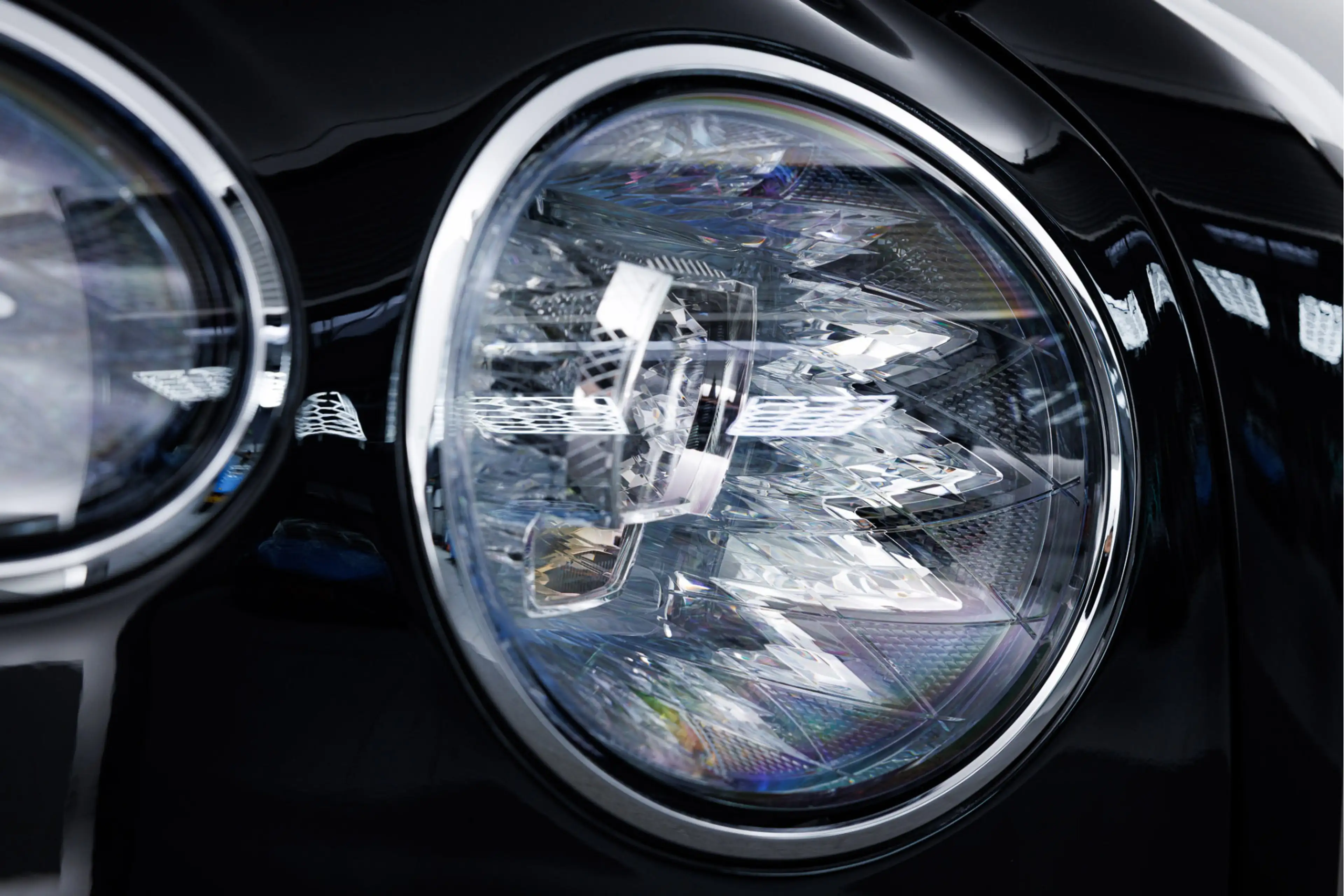 Bentley Flying Spur V8 Hybrid MY2026 — photo 12