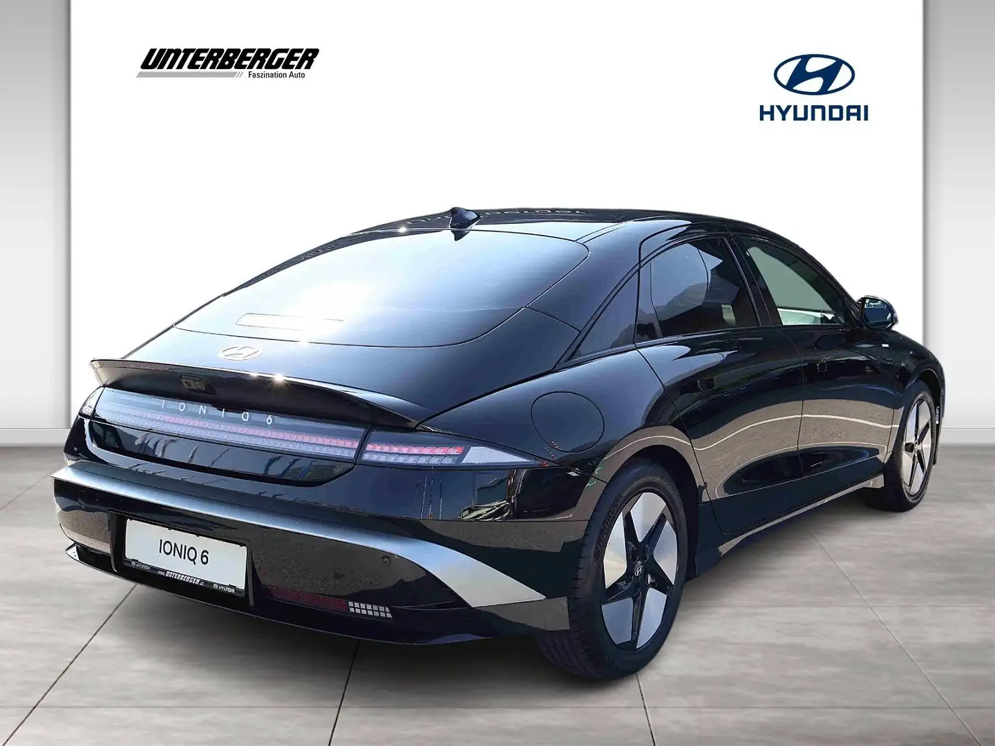 Hyundai IONIQ 6 Comfort Line 84 kWh 2WD FACELIFT abzüglich Superbo Schwarz - 2