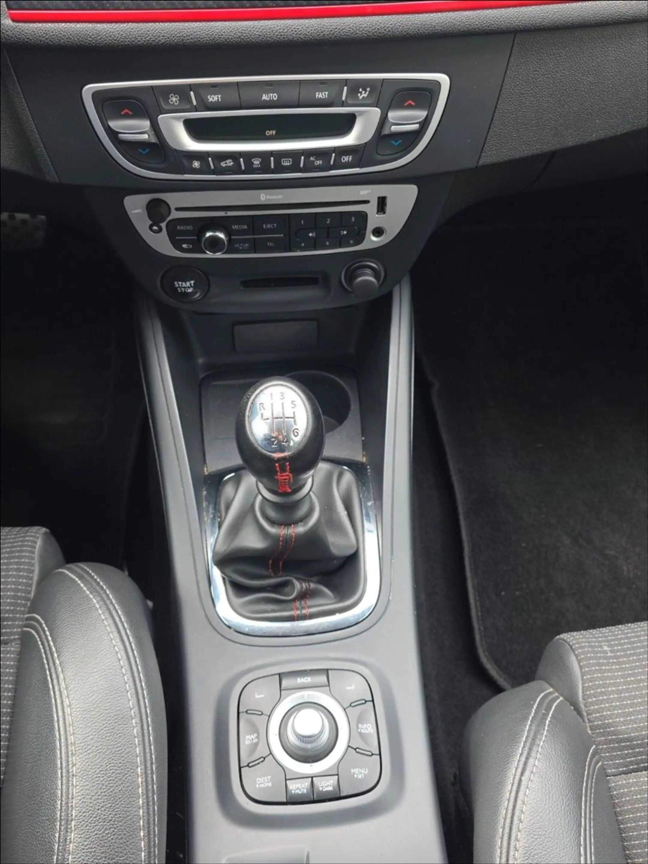 Renault Megane III Coupe GT Line Navi Klima Teilleder — photo 14