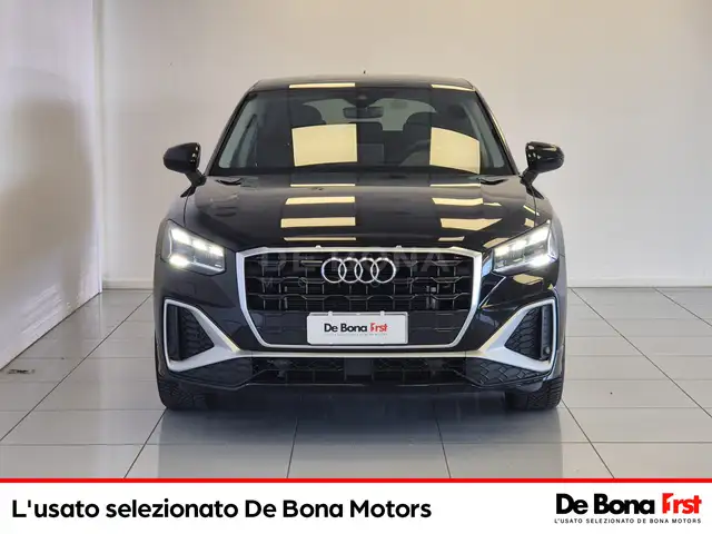 Audi Q2 view 2