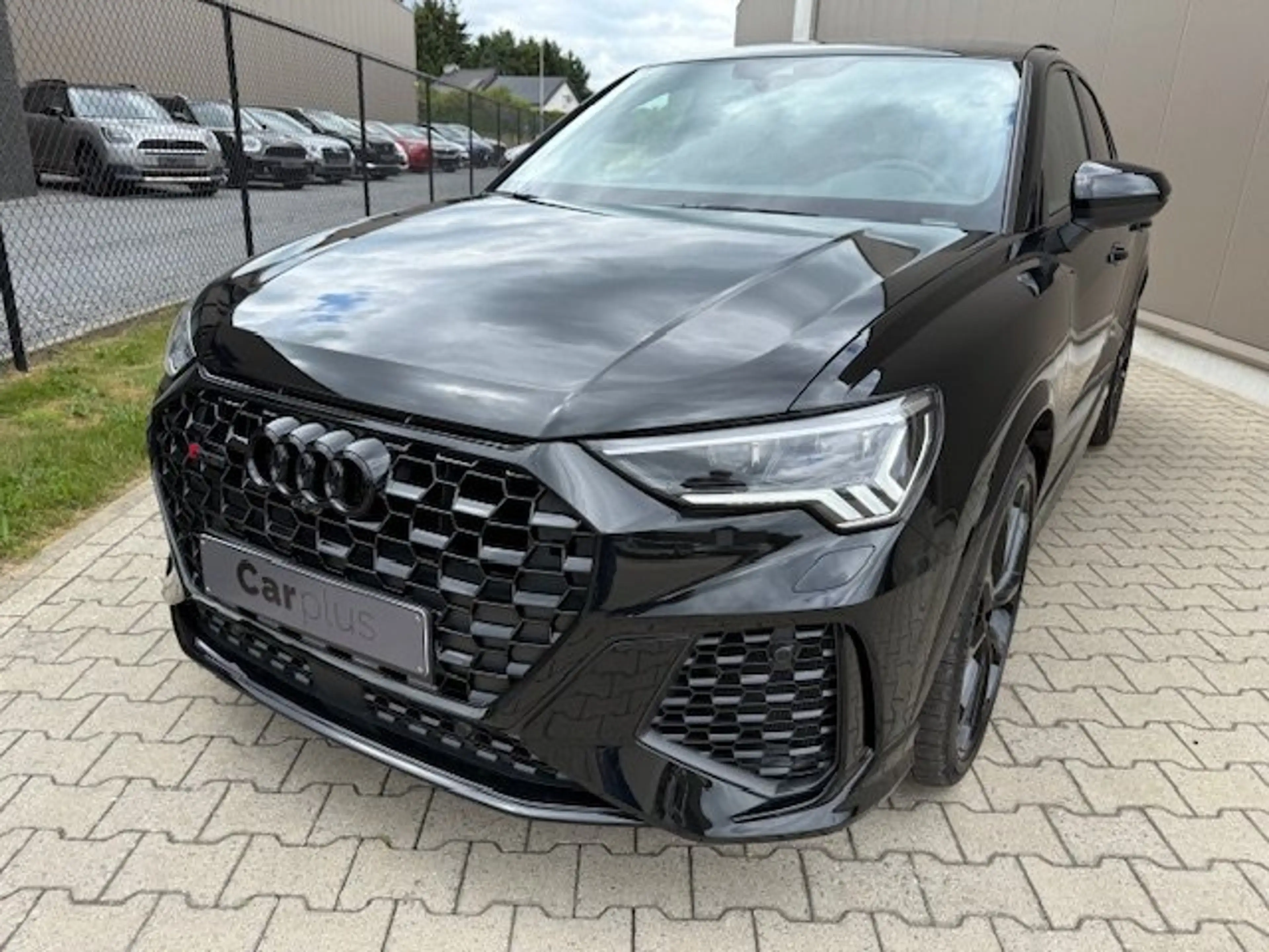 Audi RS Q3 2.5 TFSI Sportback /PANO/ RS SEATS/SONOS/ FULL... — photo 6