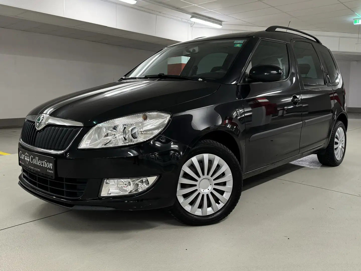 Skoda Roomster 1.2 TSI Style Edition STEUERKETTE NEU|1.HAND|PANO Noir - 1