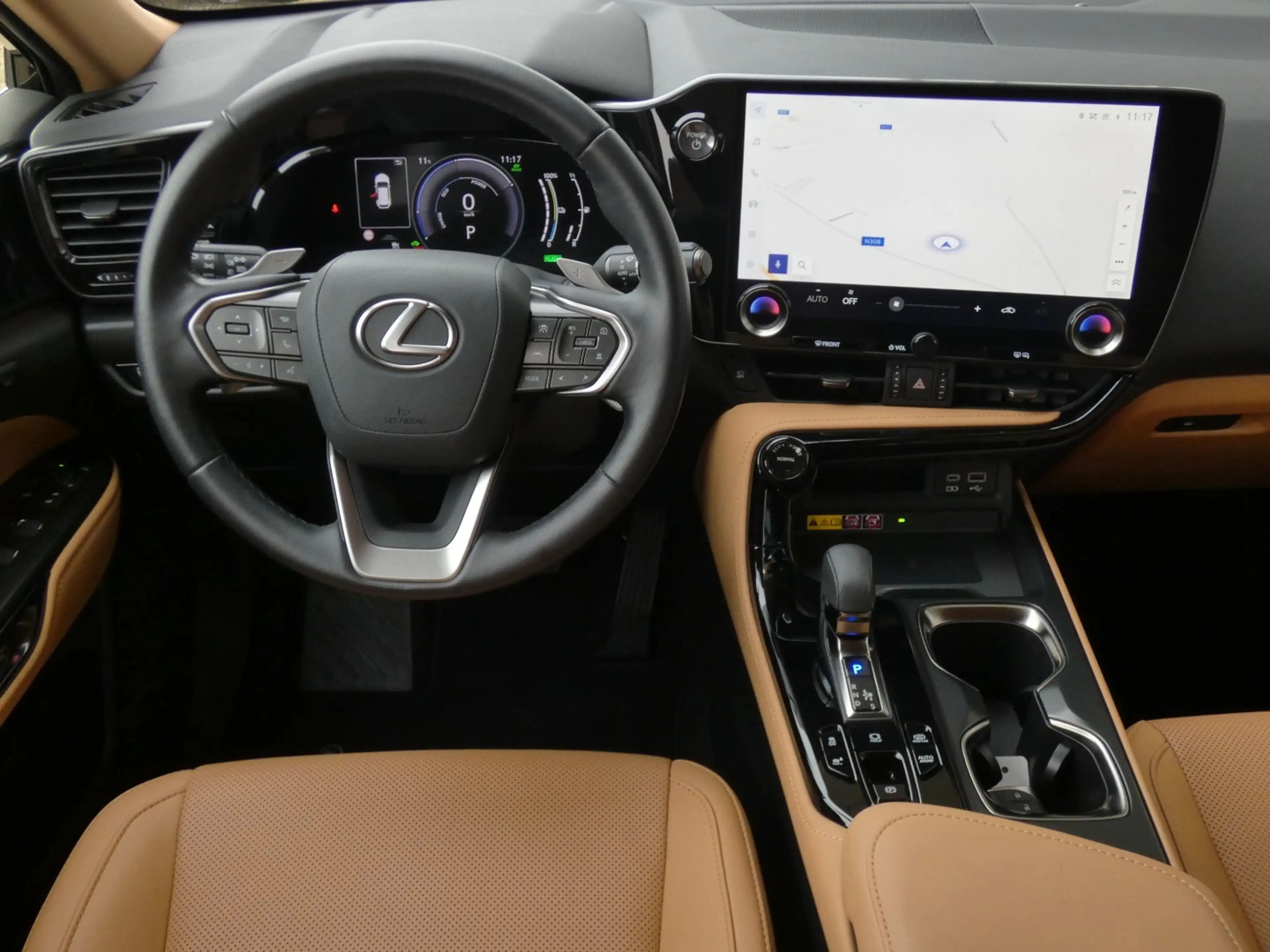 Lexus NX 450h+ Plug-in AWD Executive Line +Zetelventilatie +Leder — photo 8