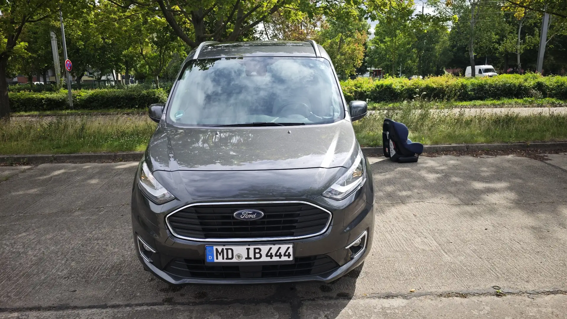 Ford Tourneo Connect Grand 1.5 EcoBlue Aut. Start/Stop Trend - 1