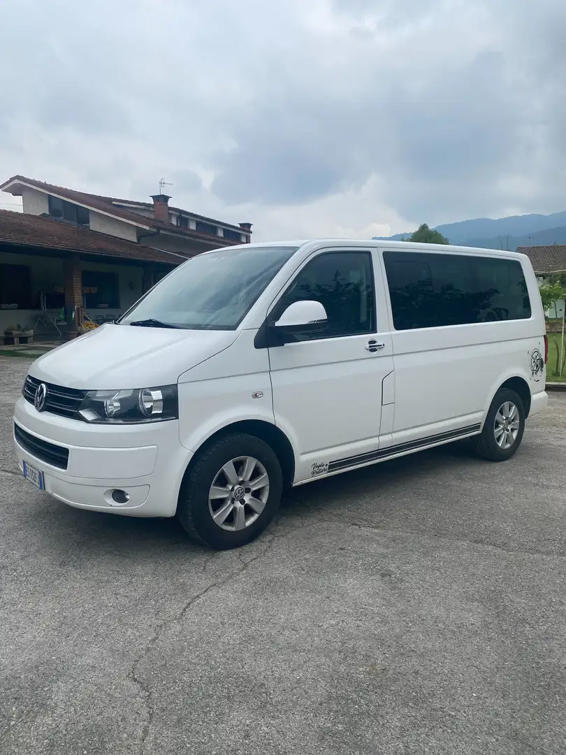 Volkswagen T5 Caravelle Bílá - 2