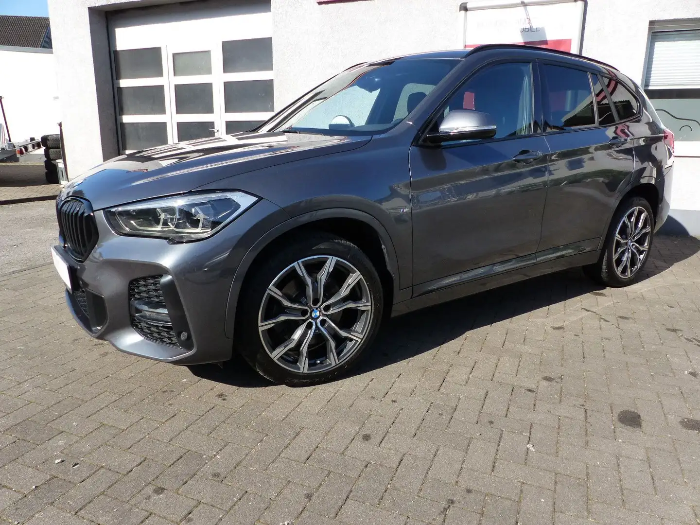 BMW X1 xDrive 20 d M Sport, 19Zoll, HUD, Leder Gris - 2