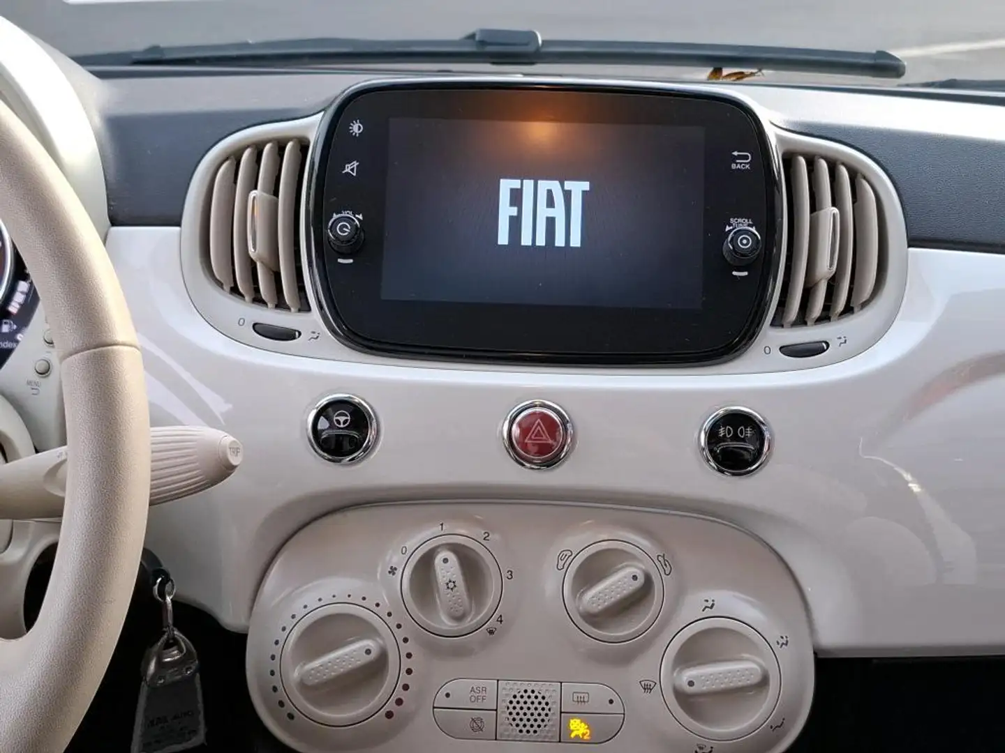 Fiat 500 1.0 HYBRID 70CH DOLCEVITA Blanc - 2
