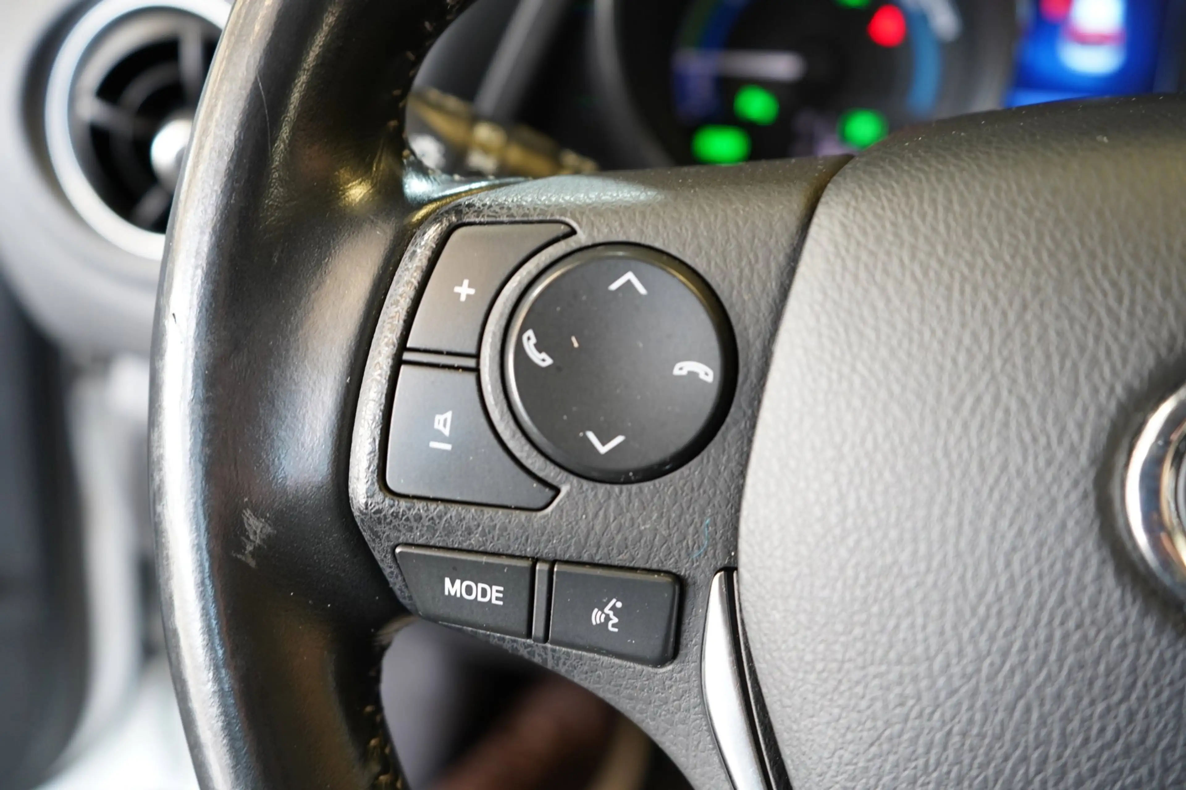Toyota Auris 1.8 Hybrid Active|GARANTIE|PARK SENS|CRUISE|CAMERA — photo 19