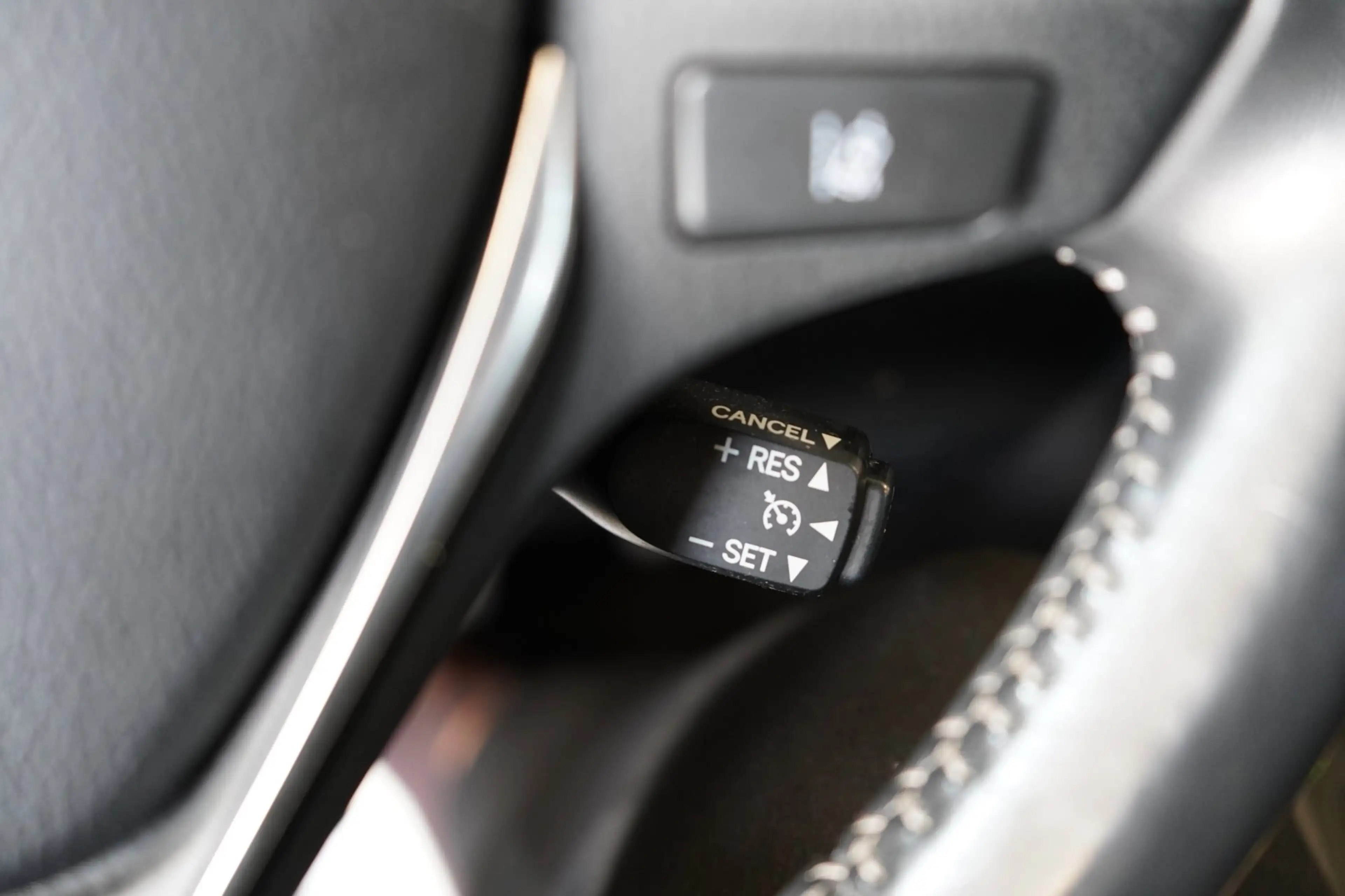 Toyota Auris 1.8 Hybrid Active|GARANTIE|PARK SENS|CRUISE|CAMERA — photo 21