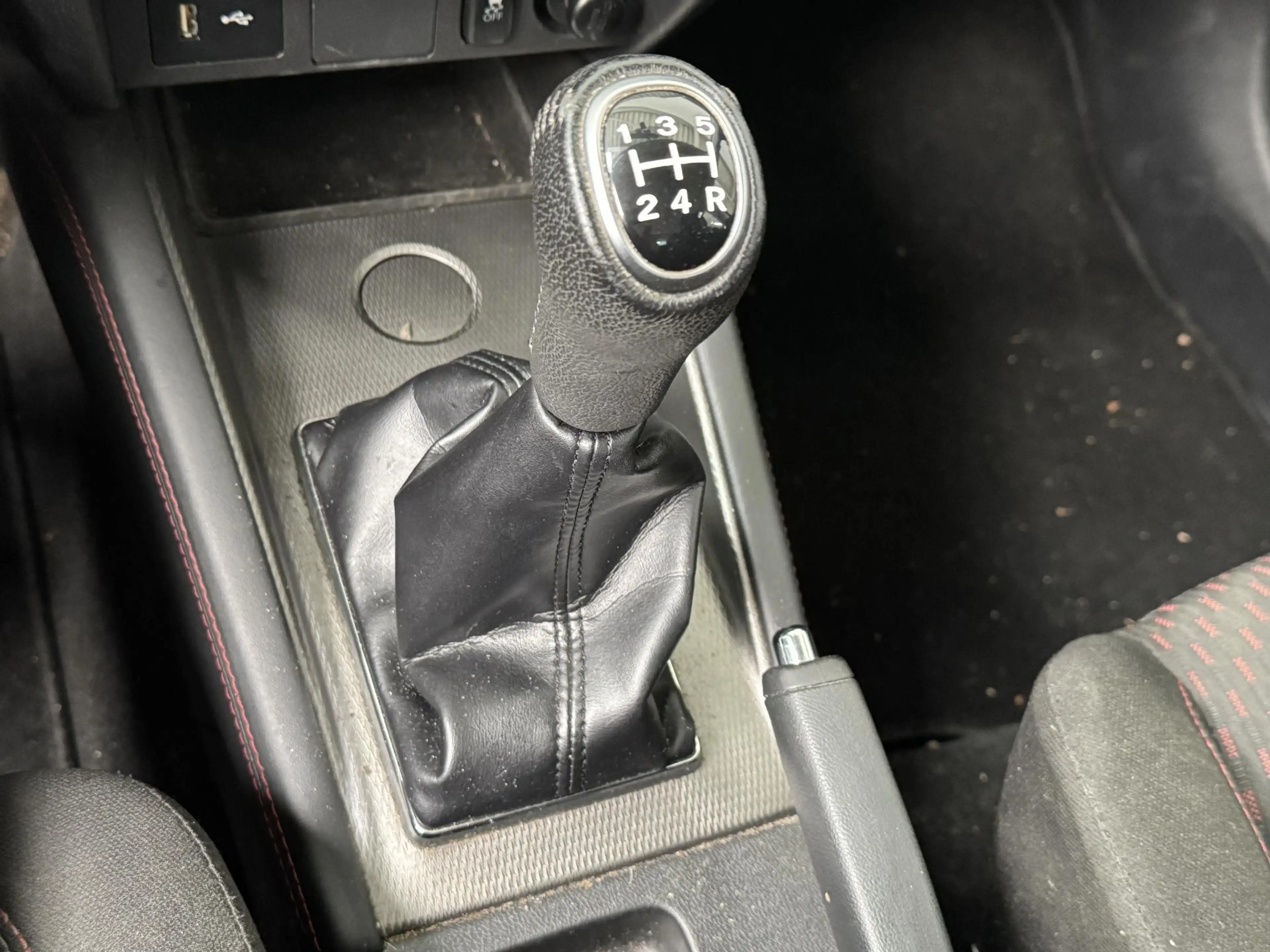 Mitsubishi ASX 1.6 Cleartec Intense | Trekhaak | Camera | Climate — photo 18