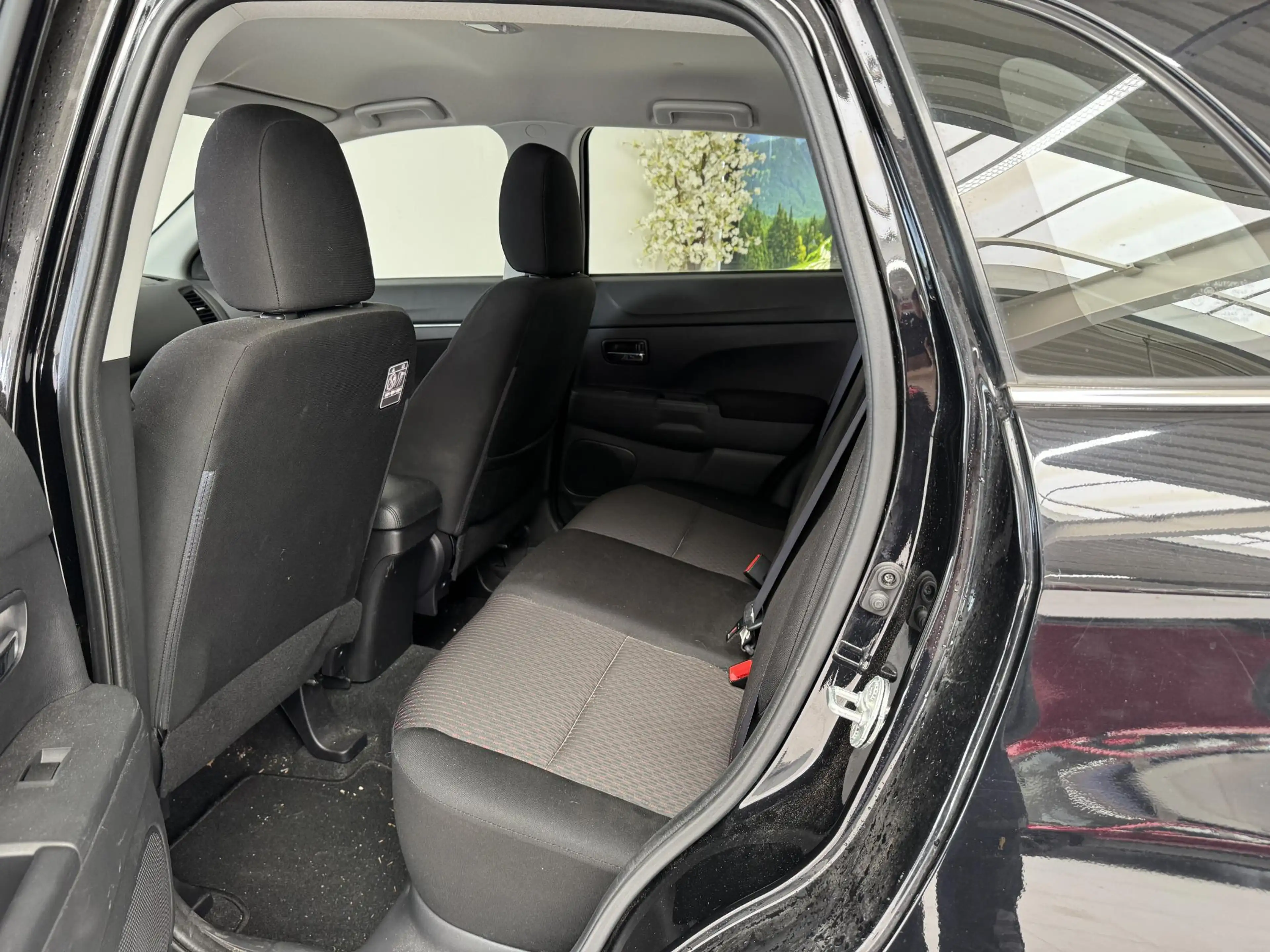 Mitsubishi ASX 1.6 Cleartec Intense | Trekhaak | Camera | Climate — photo 35