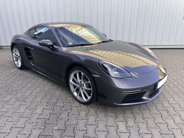 Porsche 718 Cayman Style Edition