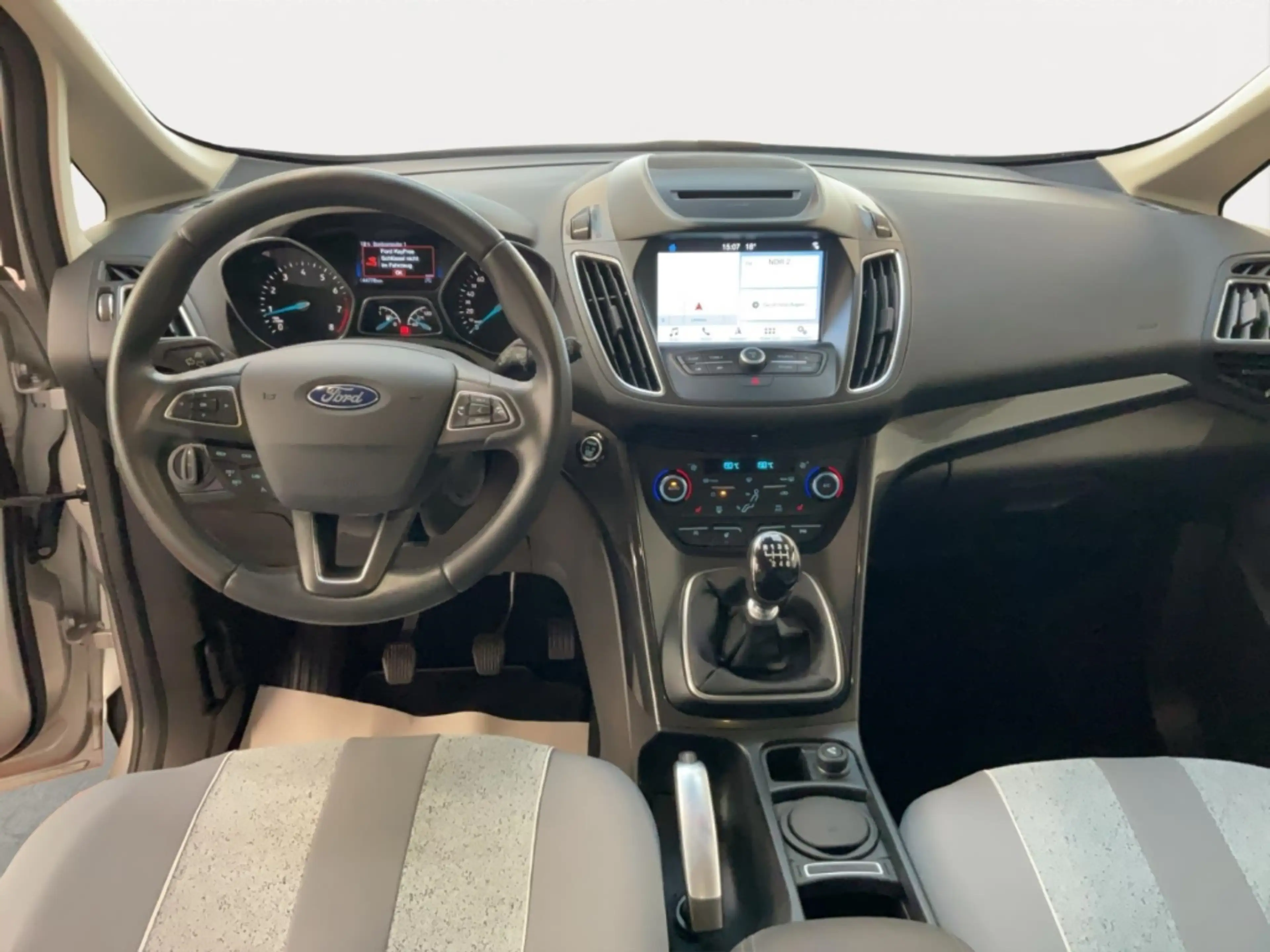 Ford C-Max 1.5 EcoBoost Alu Kamera Navi Temp. Sitzh. Isofix — photo 14
