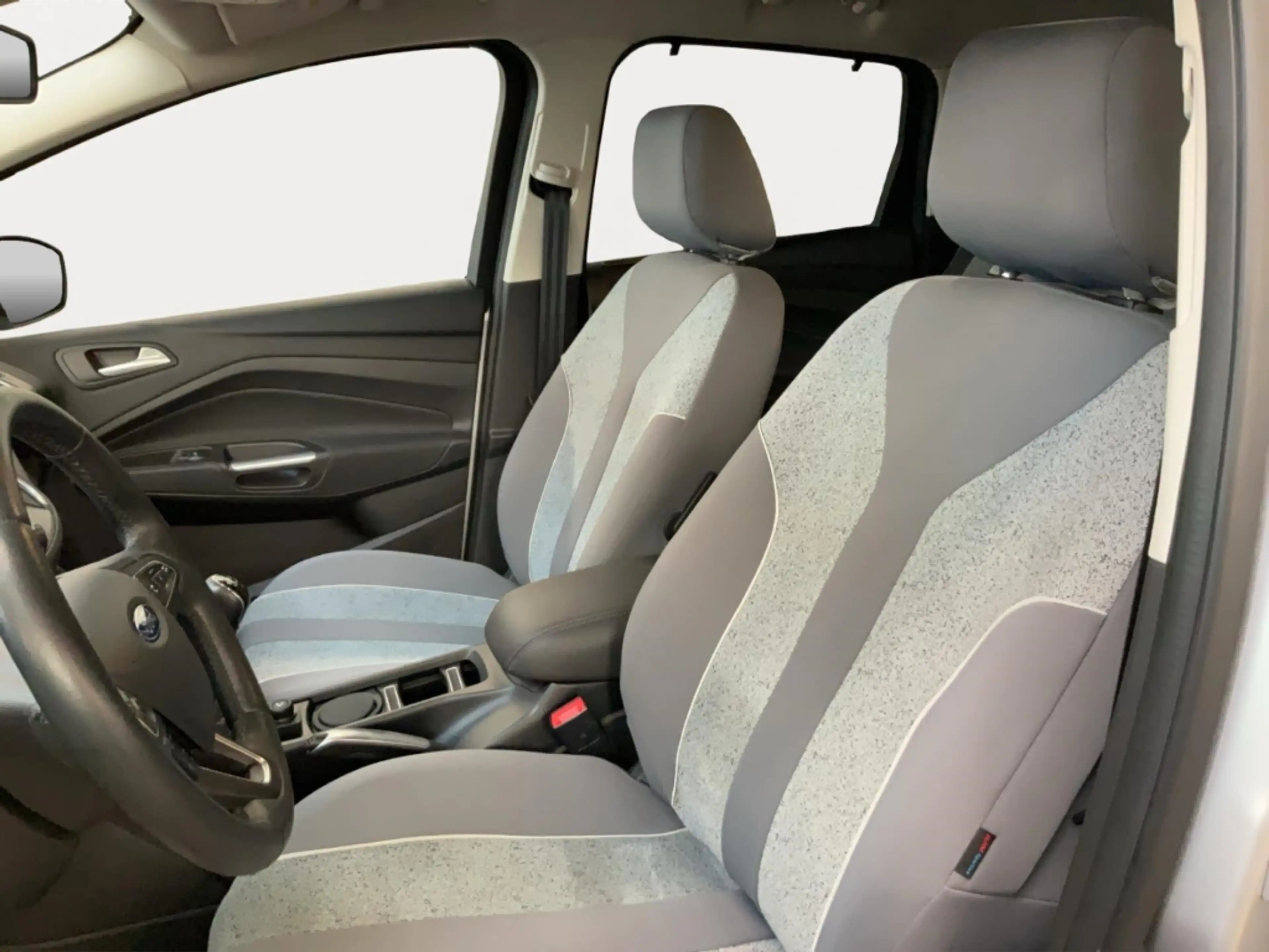 Ford C-Max 1.5 EcoBoost Alu Kamera Navi Temp. Sitzh. Isofix — photo 11