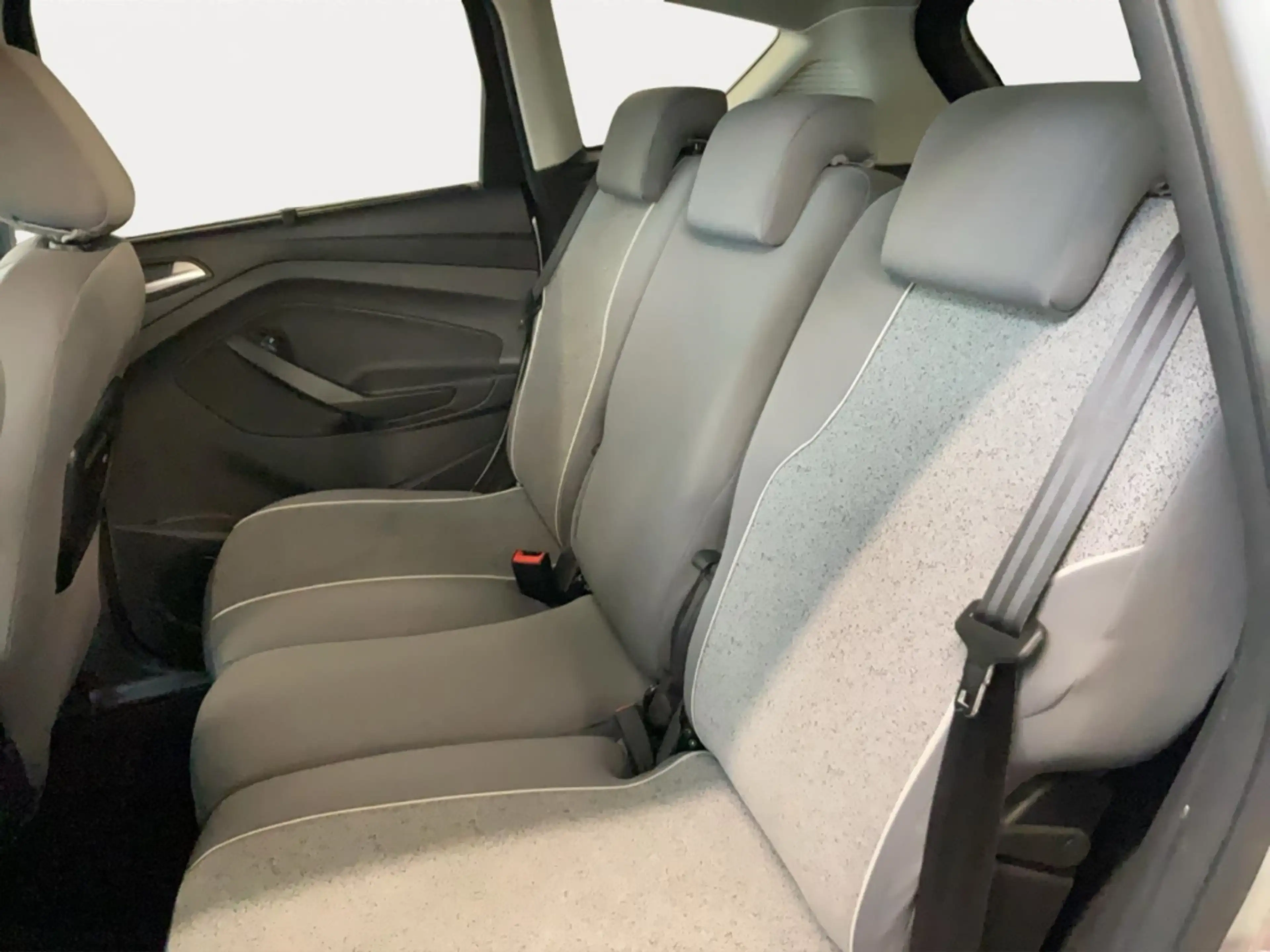 Ford C-Max 1.5 EcoBoost Alu Kamera Navi Temp. Sitzh. Isofix — photo 13